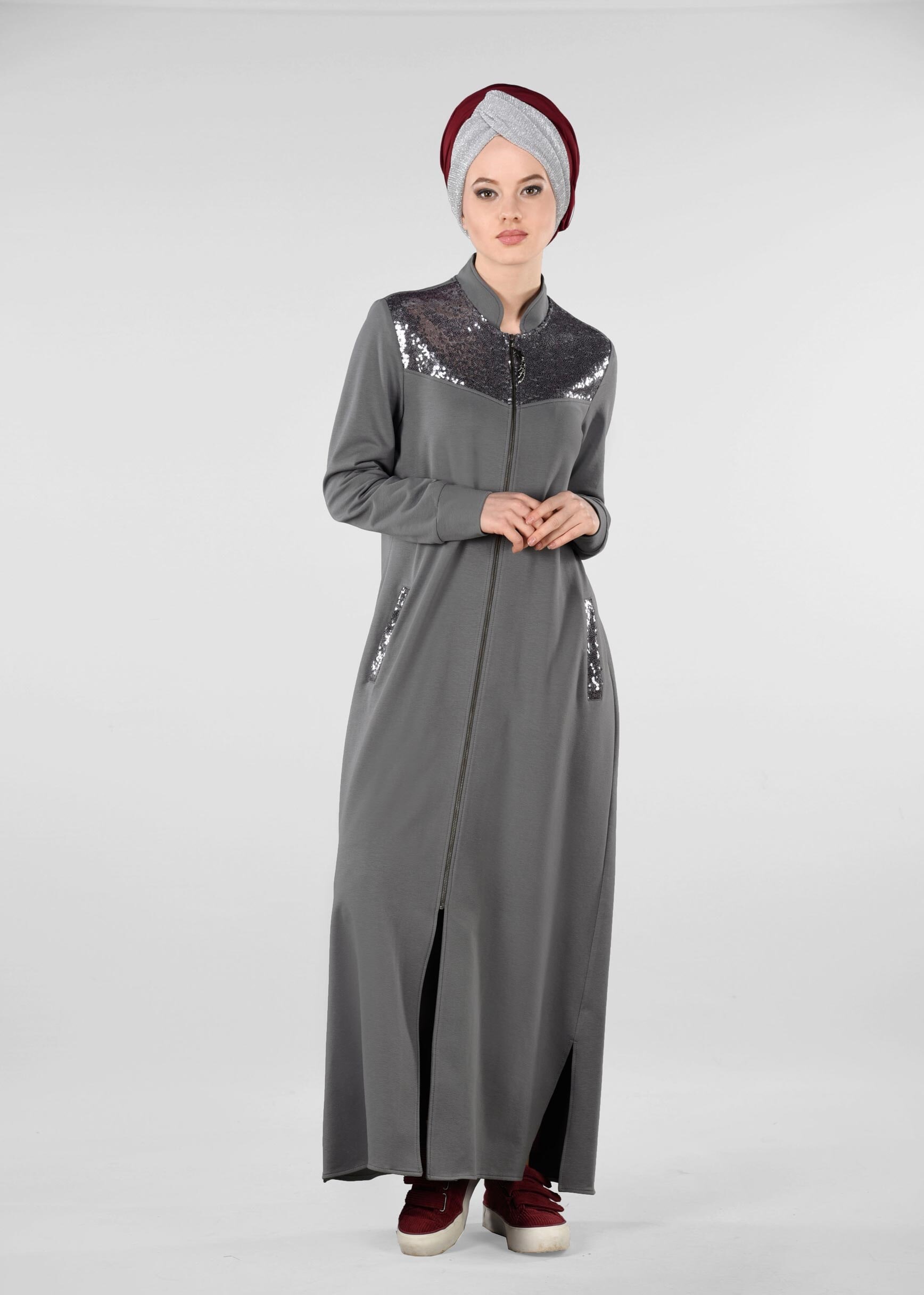 Tesettür giyim GRİ PUL PAYETLİ UZUN EŞOFMAN TUNİK 4931