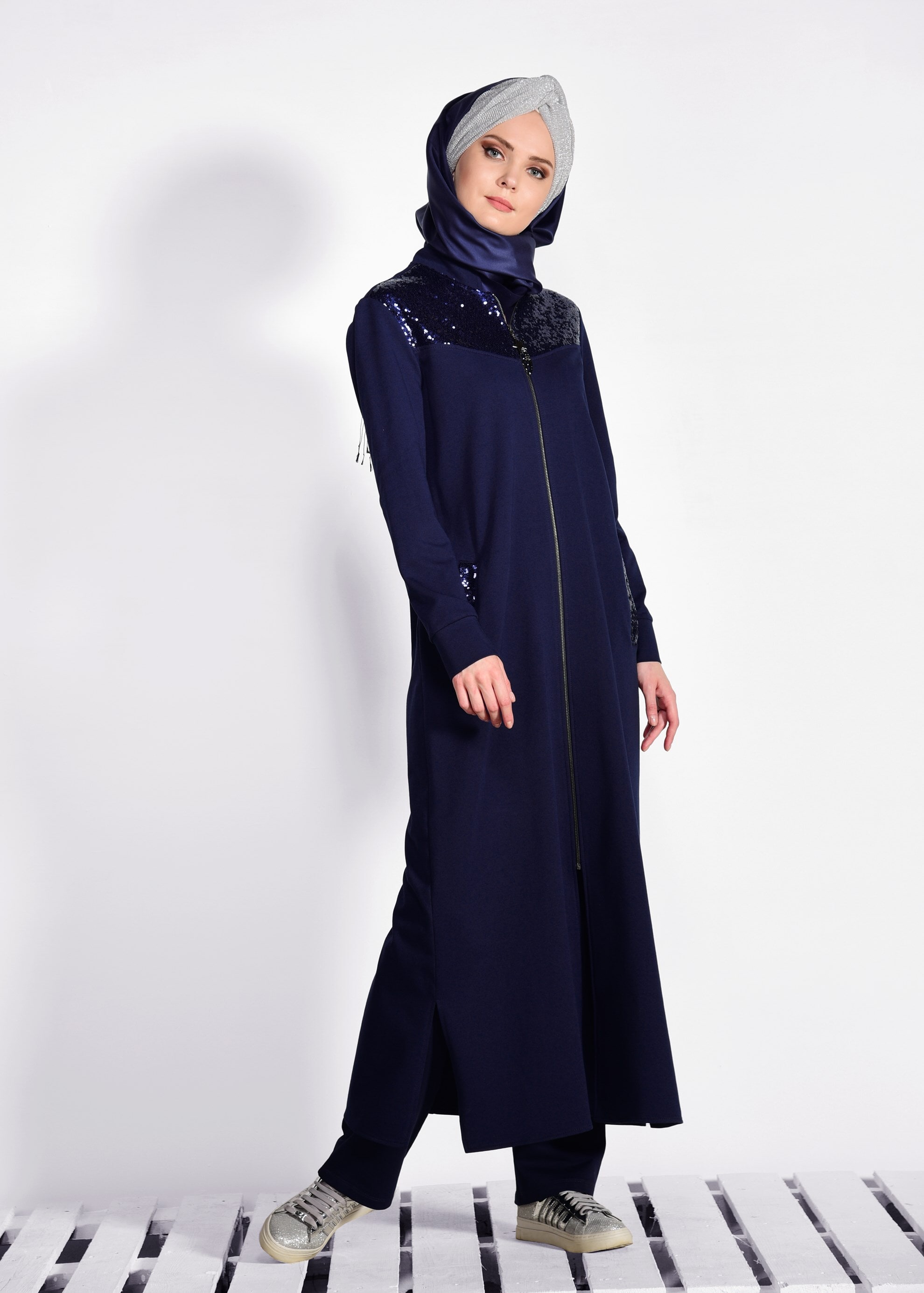 Tesettür giyim LACİVERT PUL PAYETLİ UZUN EŞOFMAN TUNİK 4931