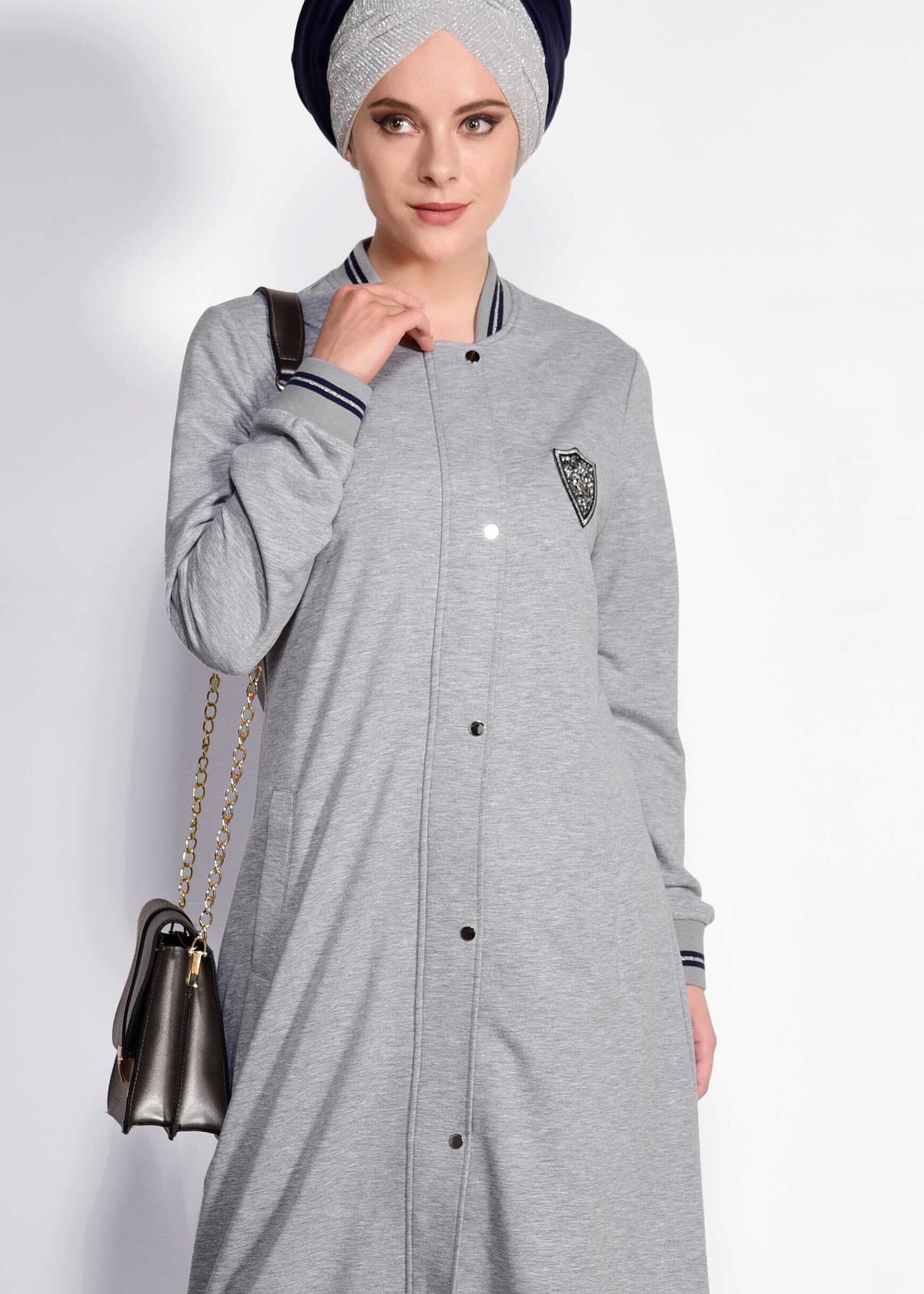 Tesettür giyim GRİ ÇITÇITLI EŞOFMAN CEKET 4932