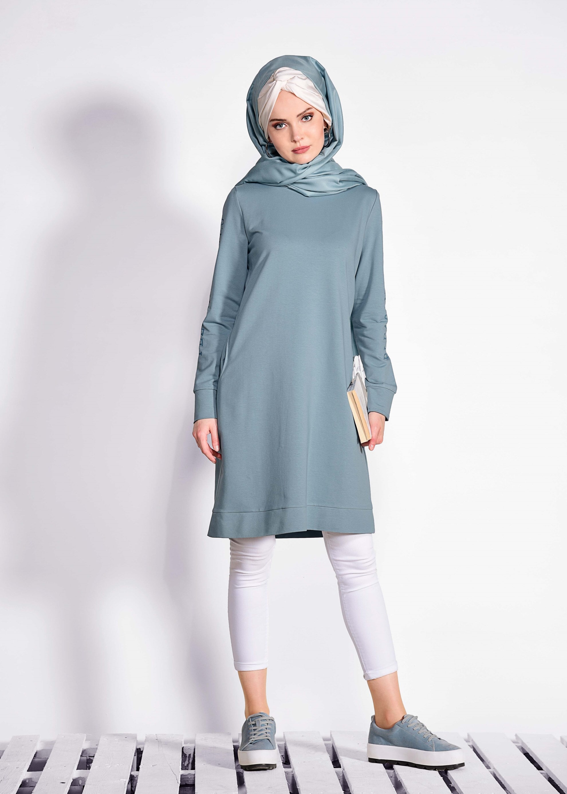 Tesettür giyim MAVİ 4935 NEW LERİDA EŞOFMAN TUNİK 36/44 TEK40