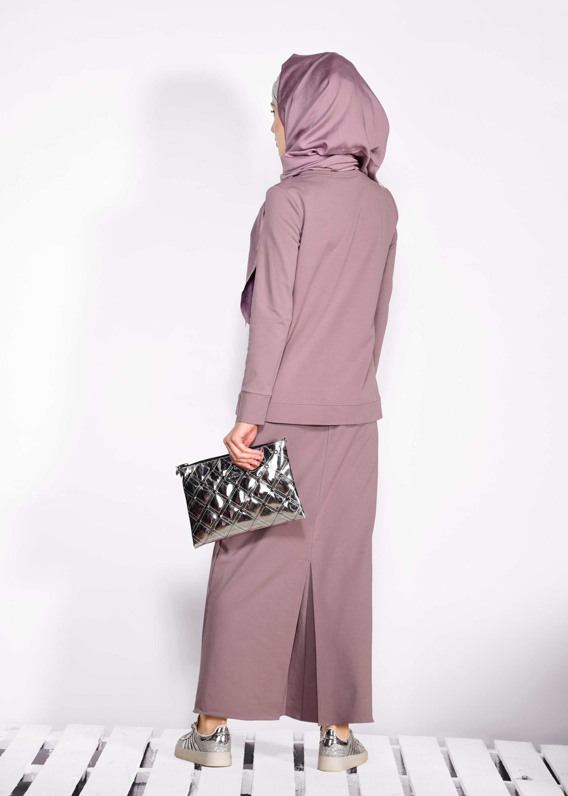 Tesettür giyim PUDRA YAZILI VE BASKILI 2&prime;Lİ EŞOFMAN TAKIM 4941
