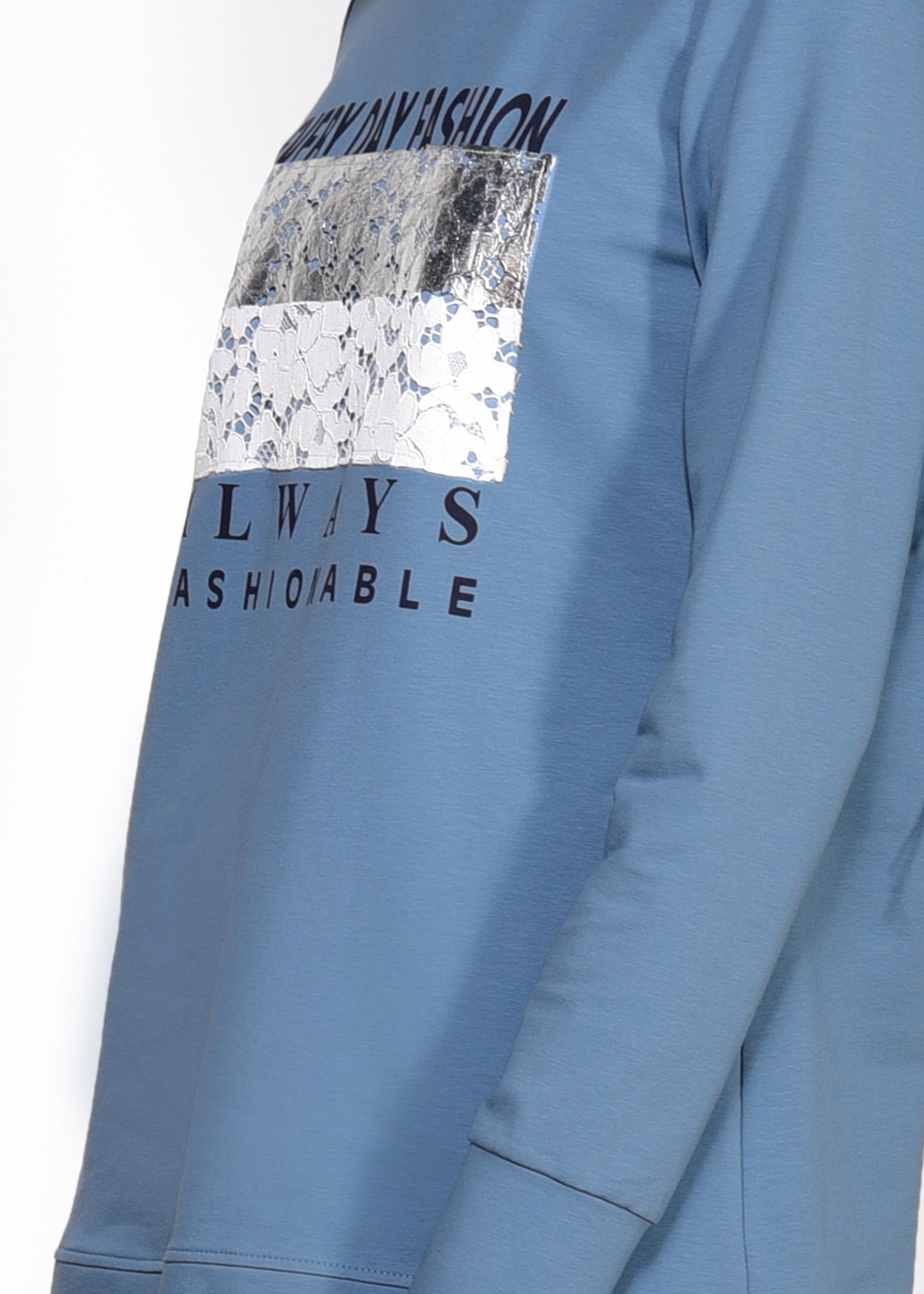 Tesettür giyim MAVİ YAZILI VE BASKILI 2&prime;Lİ EŞOFMAN TAKIM 4941