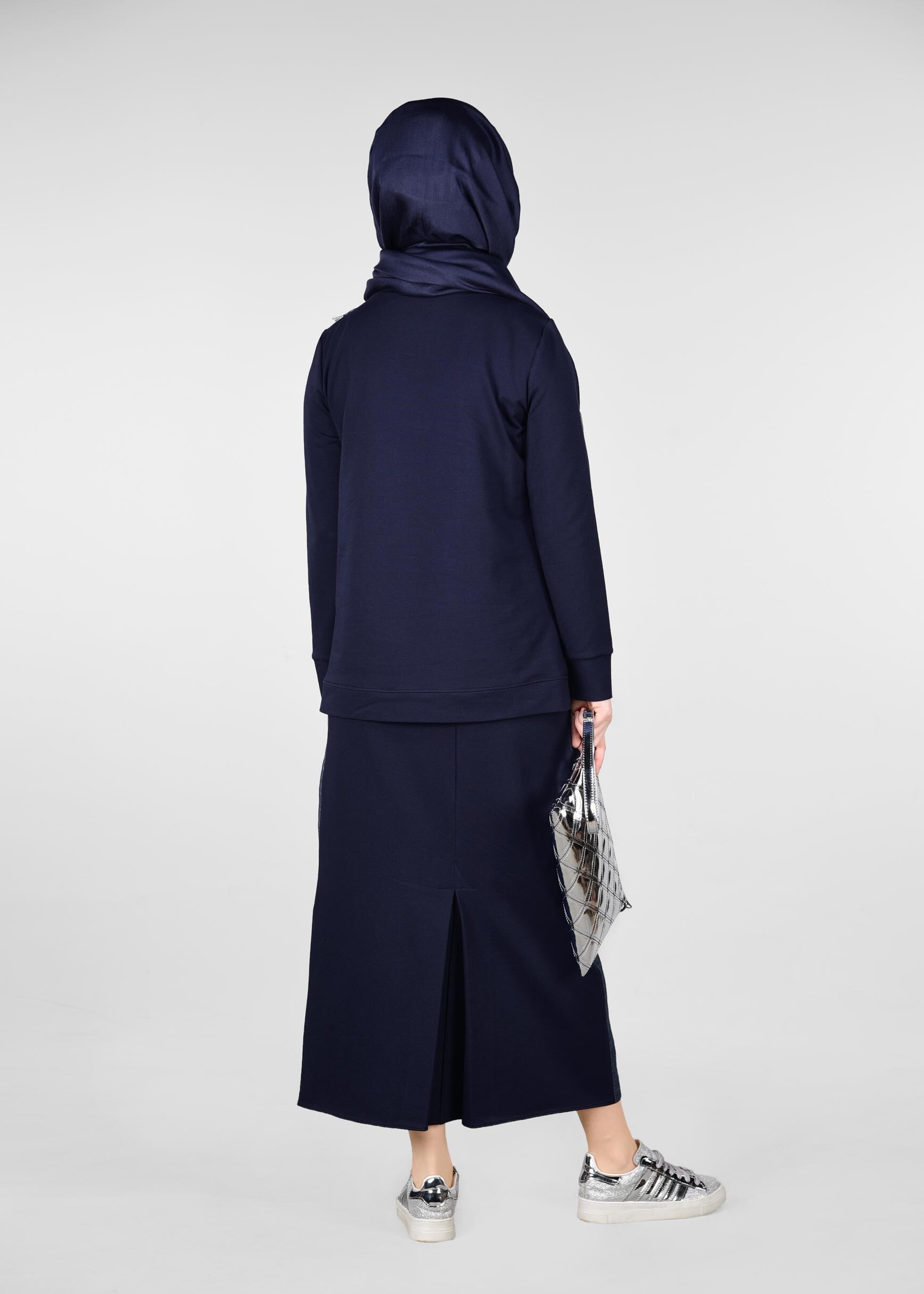 Tesettür giyim LACİVERT YANLARI SİM SERİTLİ 2&prime;Lİ ETEKLİ EŞOFMAN TAKIM 4942 