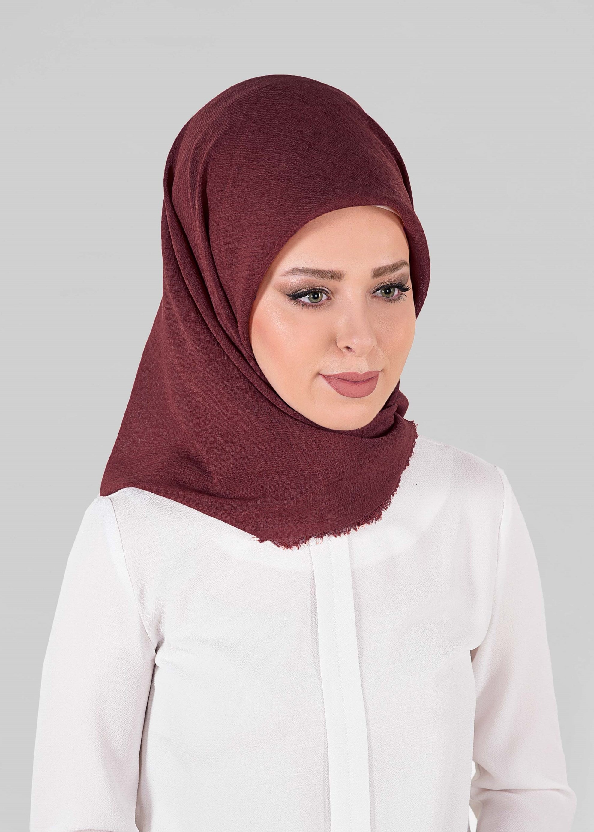 Tesettür giyim BORDO 9901 ALVİNA TAKİNLİ EŞARP