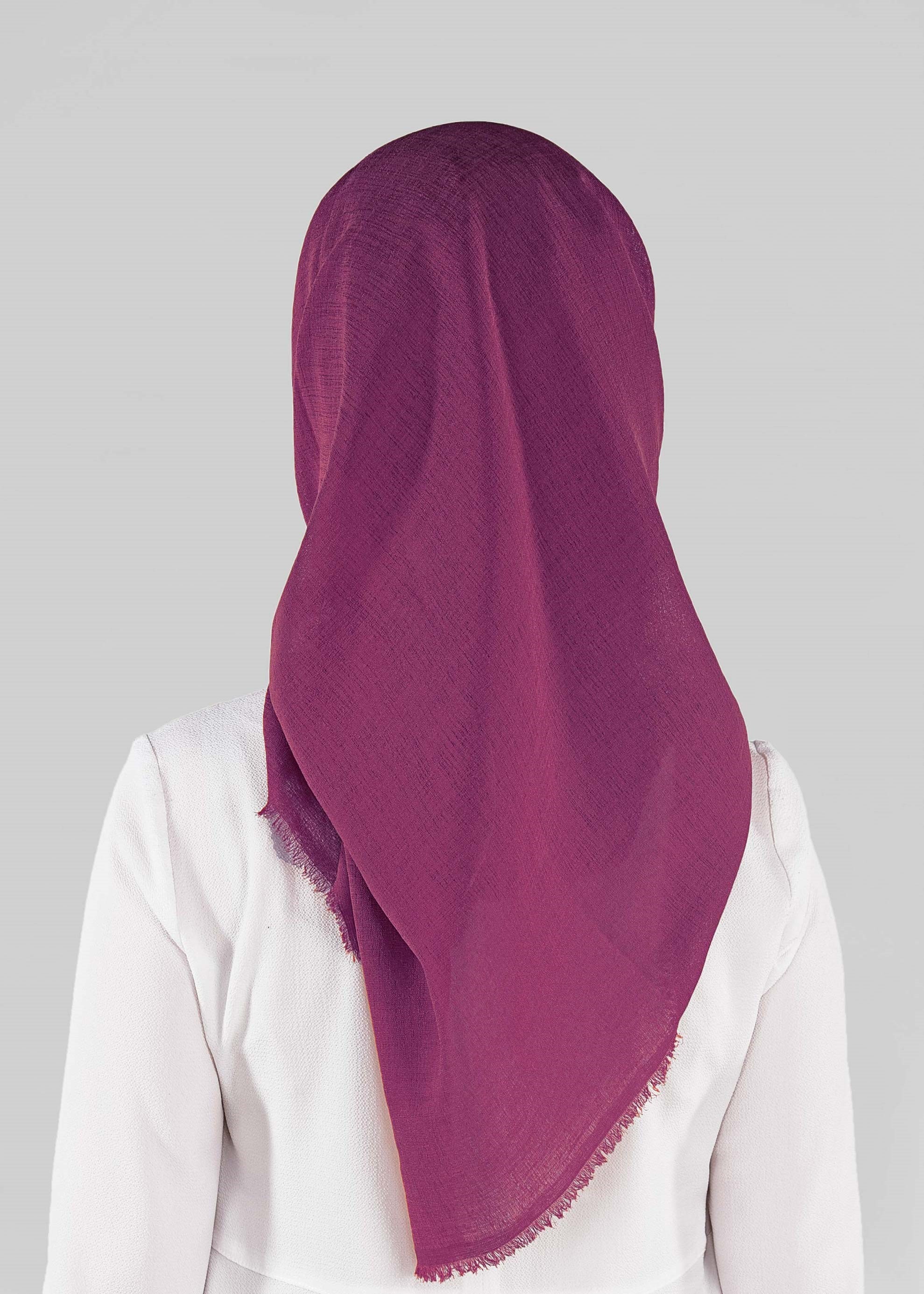 Tesettür giyim FUŞYA 9901 ALVİNA TAKİNLİ EŞARP