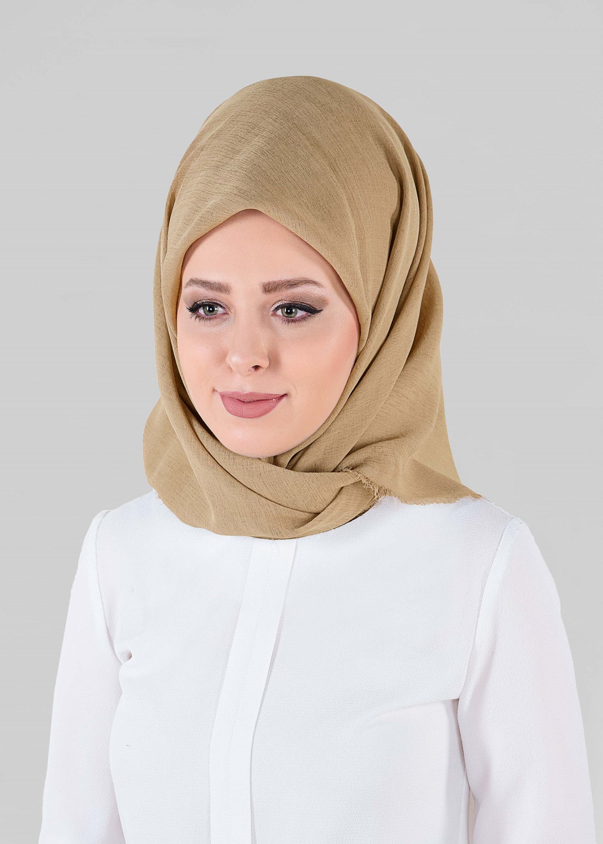 Tesettür giyim ALTIN 9901 ALVİNA TAKİNLİ EŞARP