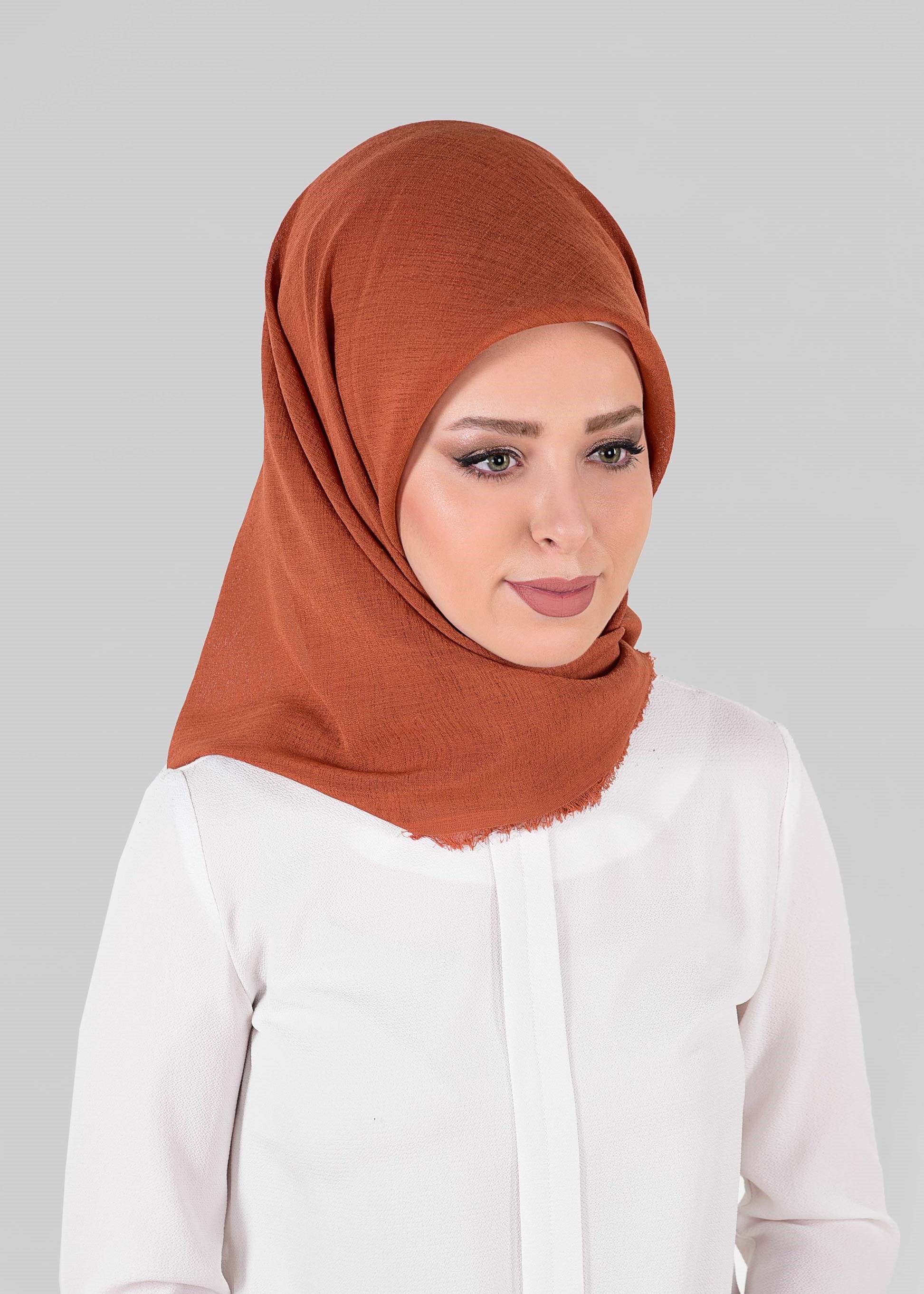 Tesettür giyim TURUNCU 9901 ALVİNA TAKİNLİ EŞARP