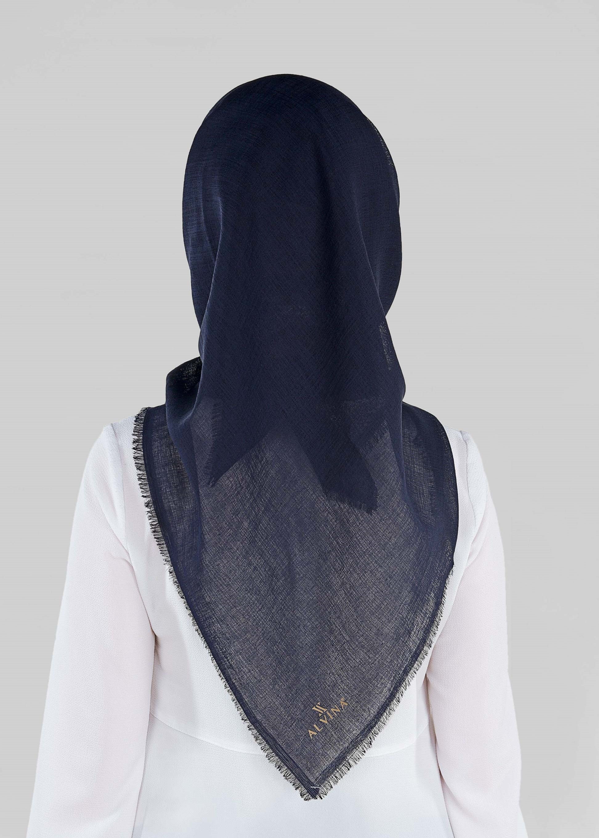 Tesettür giyim LACİVERT 9901 ALVİNA TAKİNLİ EŞARP