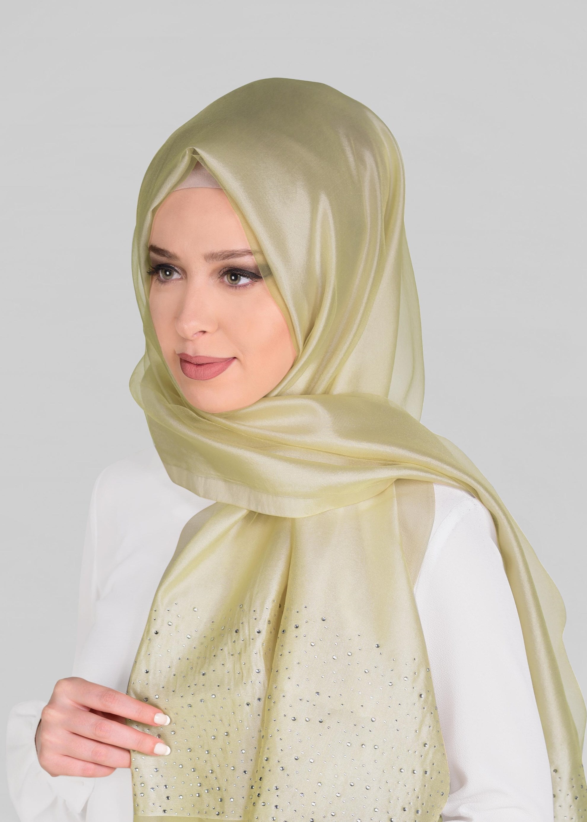 Tesettür giyim BEJ 9908 ALVİNA TÜLLÜ TAŞ BASKI ŞAL