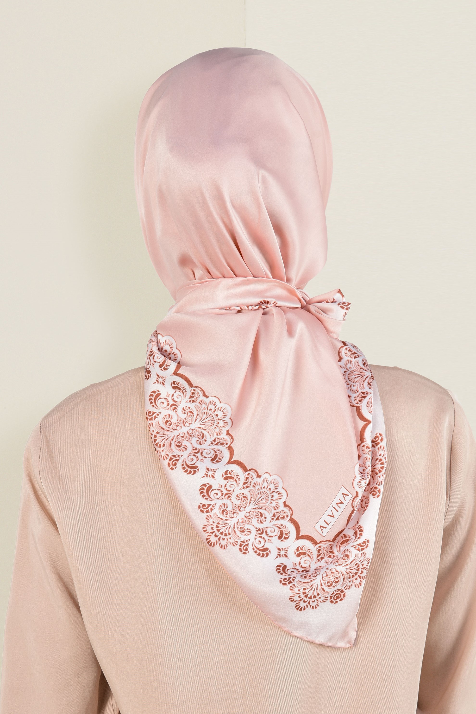 Tesettür giyim PUDRA 4470-1 ALVİNA DESENLİ EŞARP