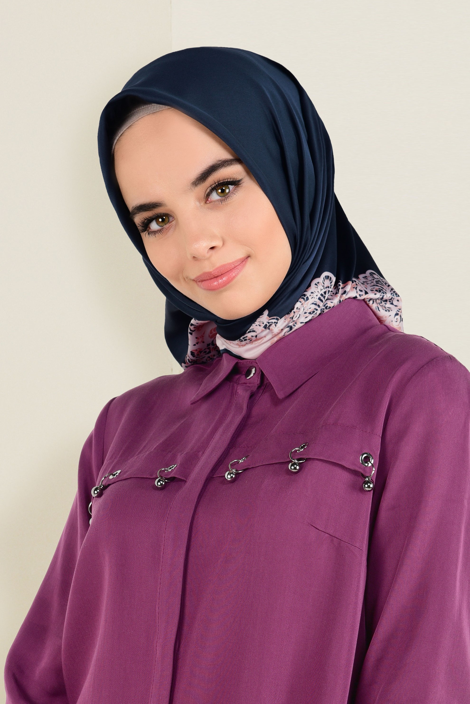 Tesettür giyim LACİVERT 4470-1 ALVİNA DESENLİ EŞARP