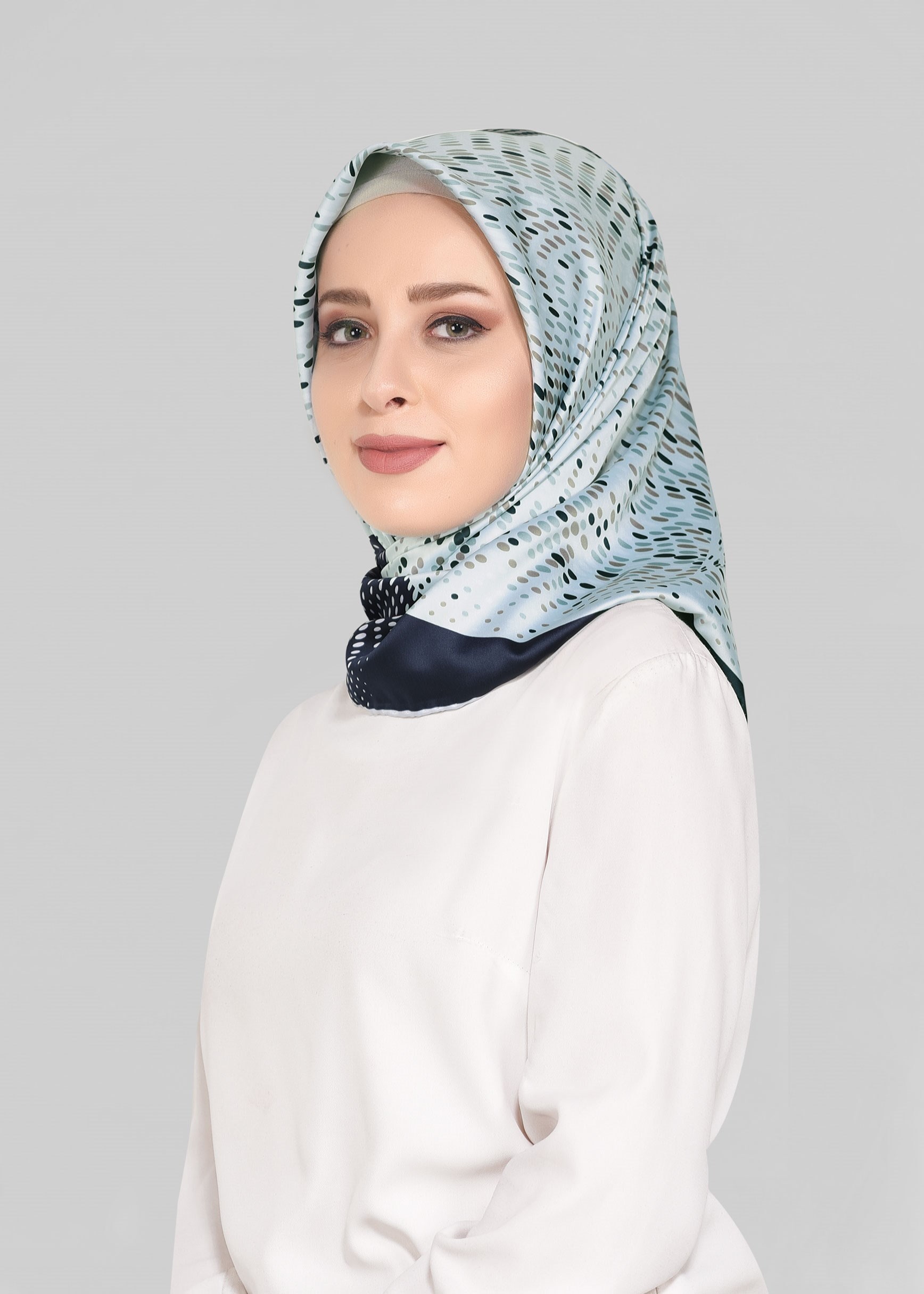 Tesettür giyim LACİVERT 5548-1 ALVİNA DESENLİ EŞARP