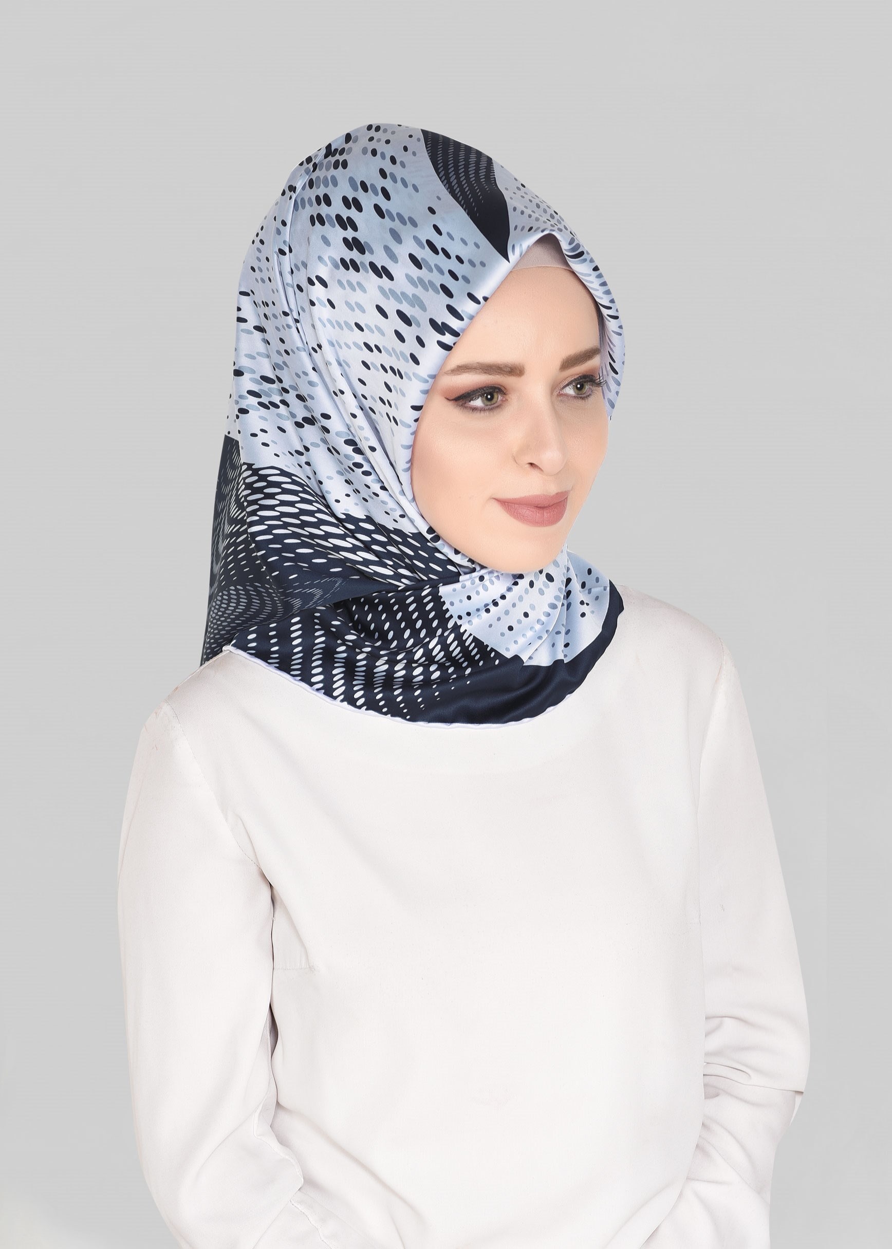 Tesettür giyim LACİVERT 5548-1 ALVİNA DESENLİ EŞARP