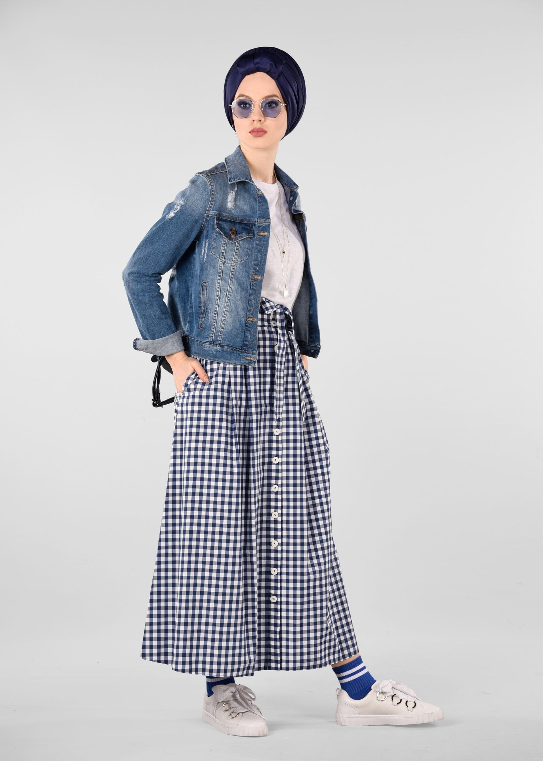 Tesettür giyim LACİVERT BELİ KUŞAKLI EKOSE DESENLİ ETEK 6155