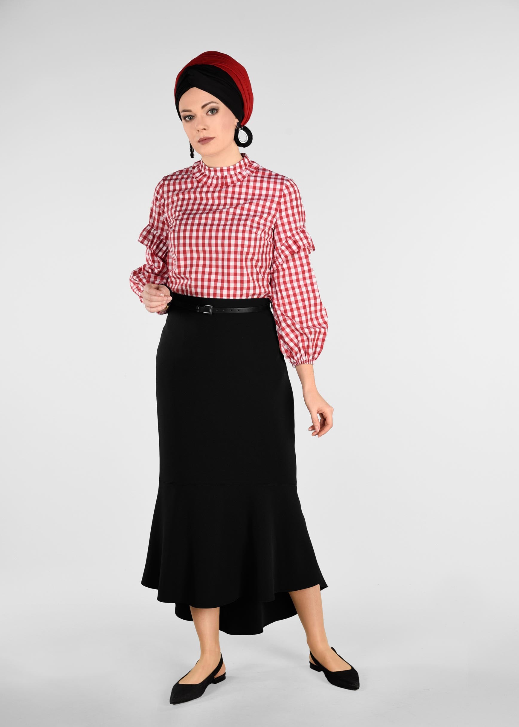 Tesettür giyim SİYAH BALIK MODEL ETEK UCU FIRFIR DETAYLI ETEK 6158