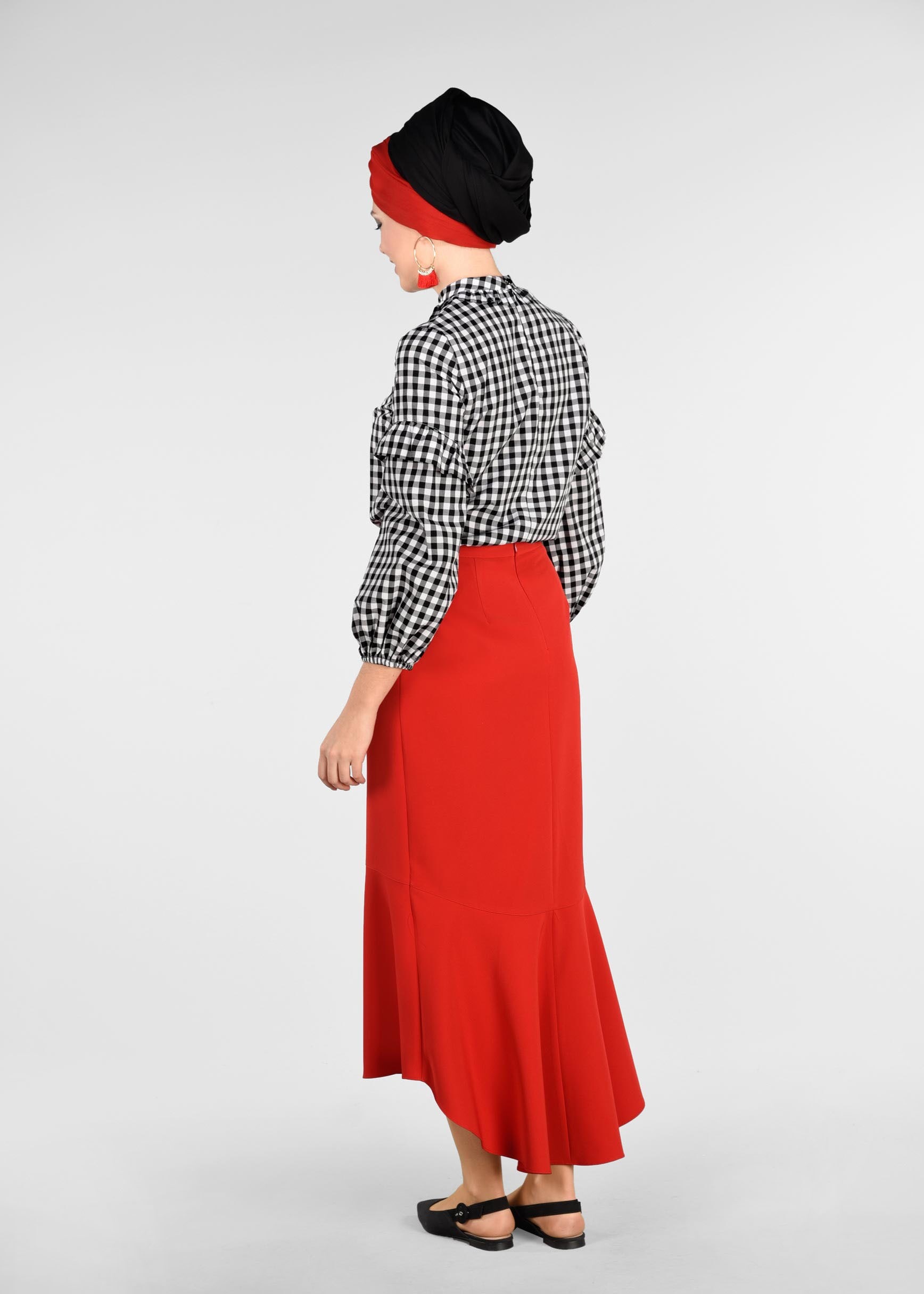 Tesettür giyim KIRMIZI BALIK MODEL ETEK UCU FIRFIR DETAYLI ETEK 6158