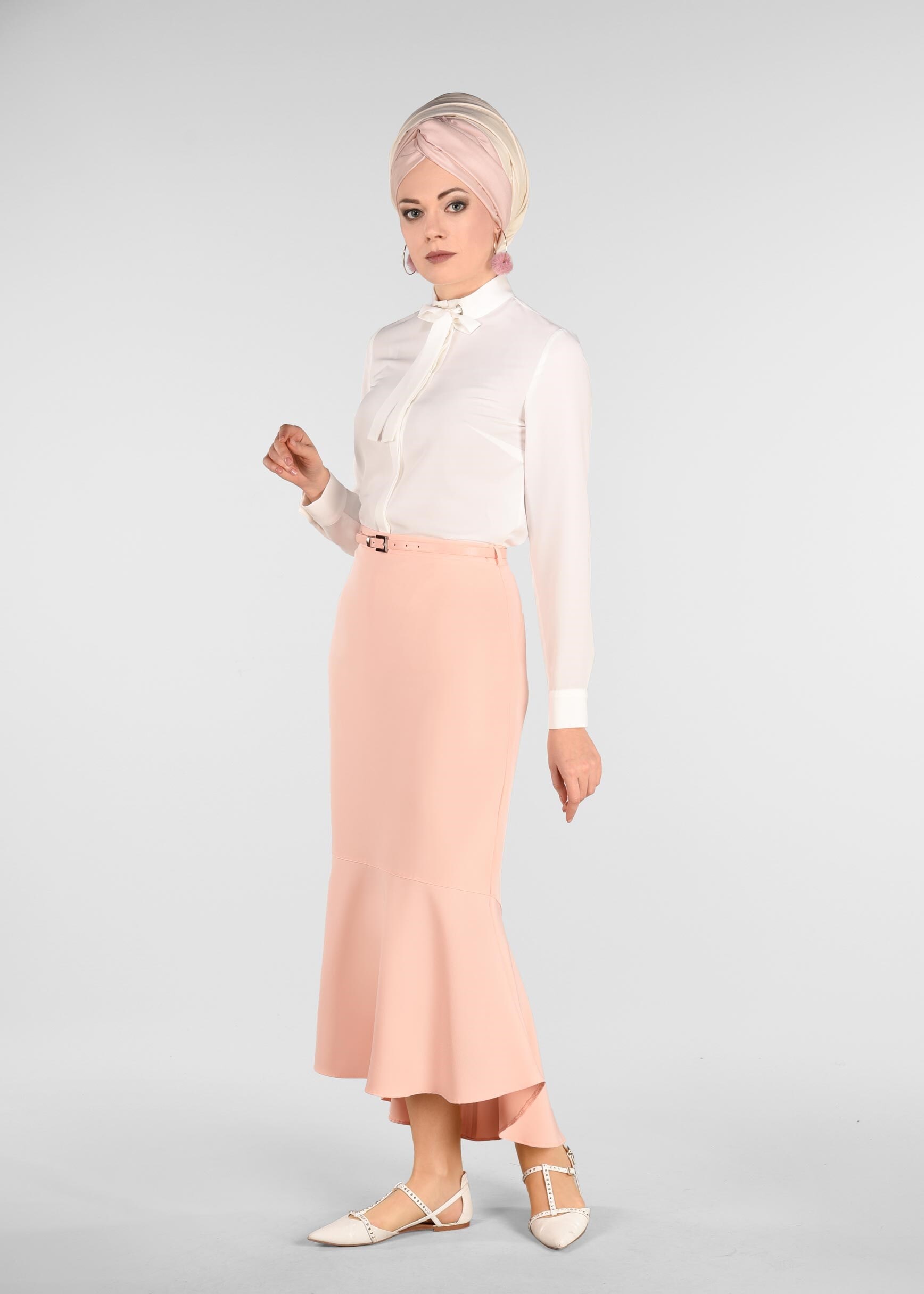 Tesettür giyim PUDRA BALIK MODEL ETEK UCU FIRFIR DETAYLI ETEK 6158