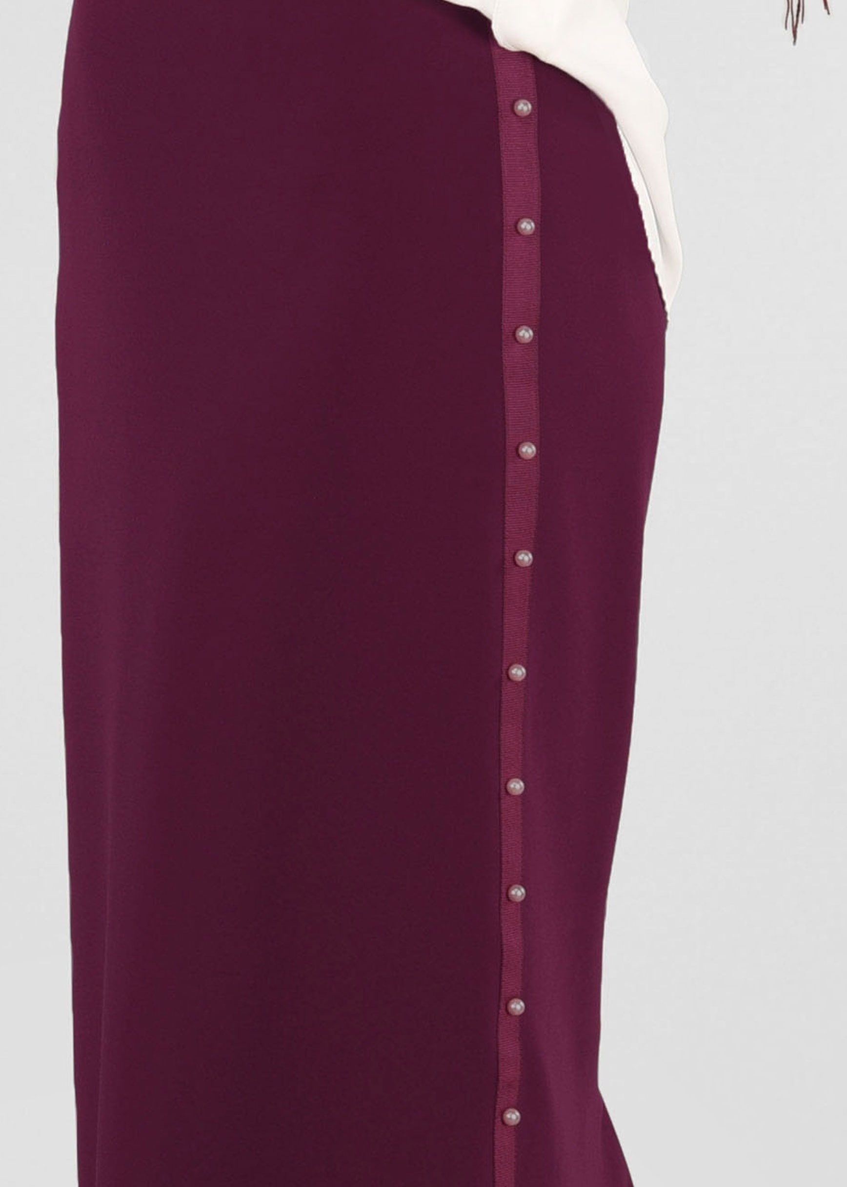 Tesettür giyim BORDO İNCİ İŞLEMELİ ETEK 6159