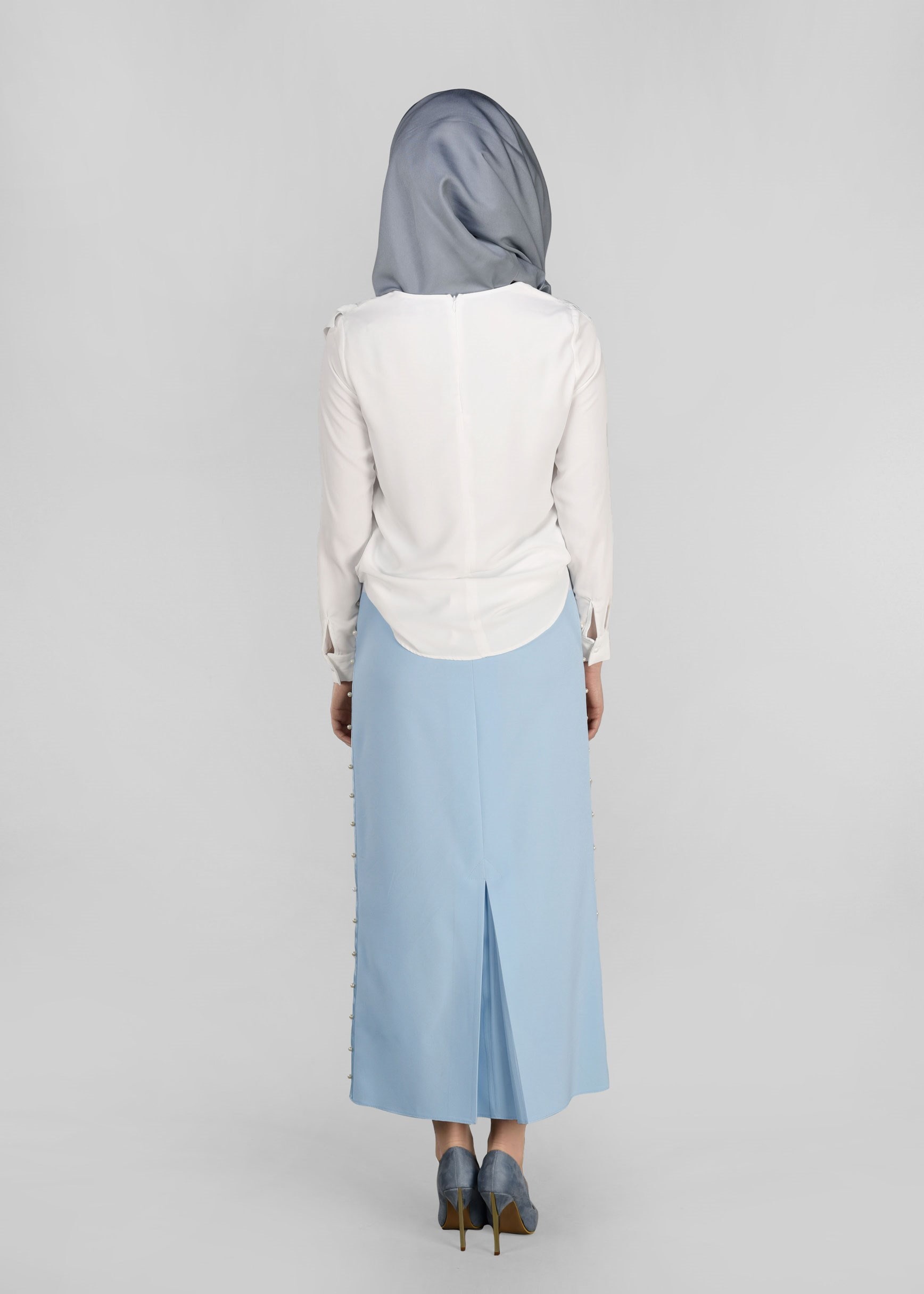 Tesettür giyim MAVİ İNCİ İŞLEMELİ ETEK 6159