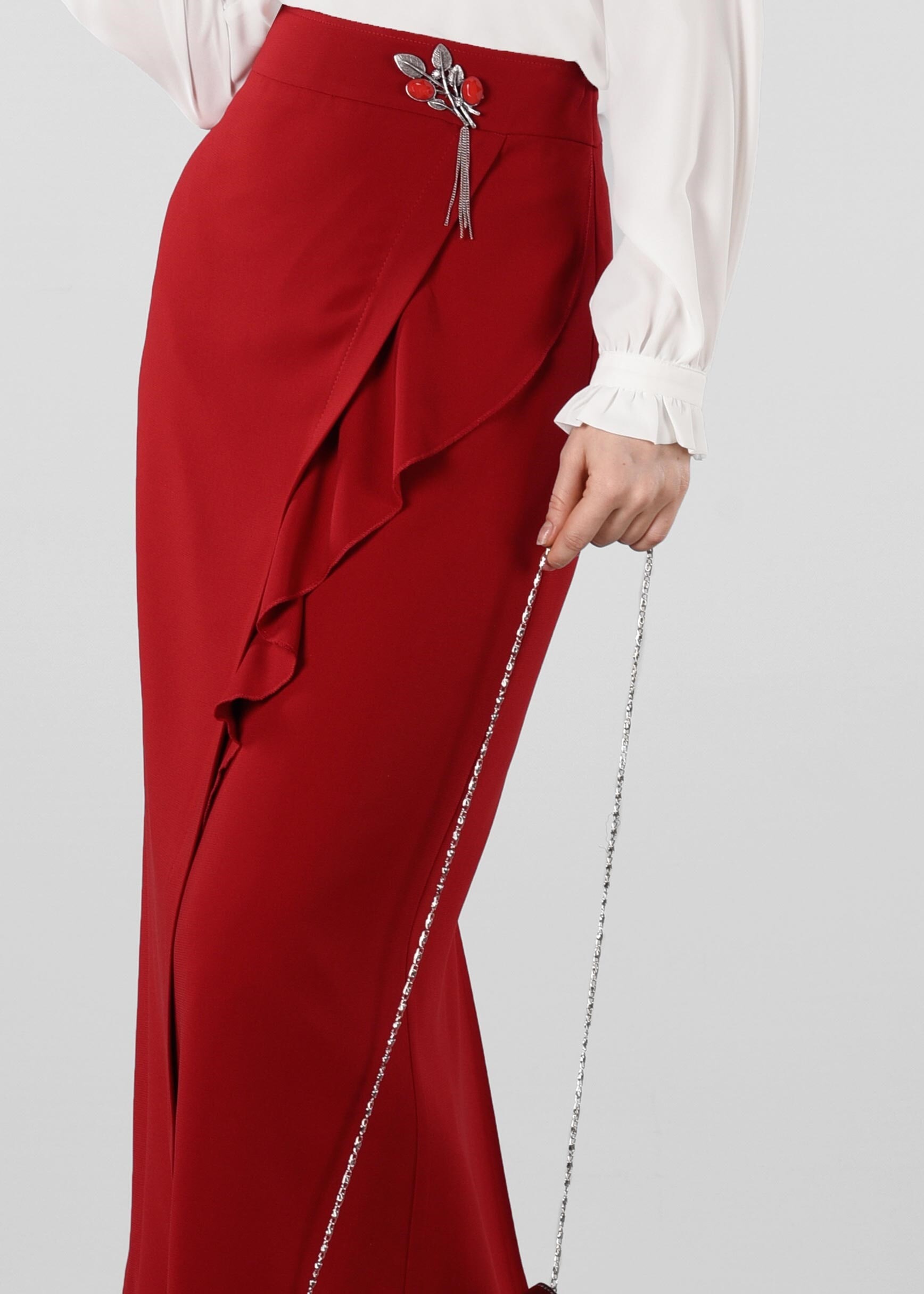 Tesettür giyim KIRMIZI ÖN KISMI FIRFIRLI ETEK 6161