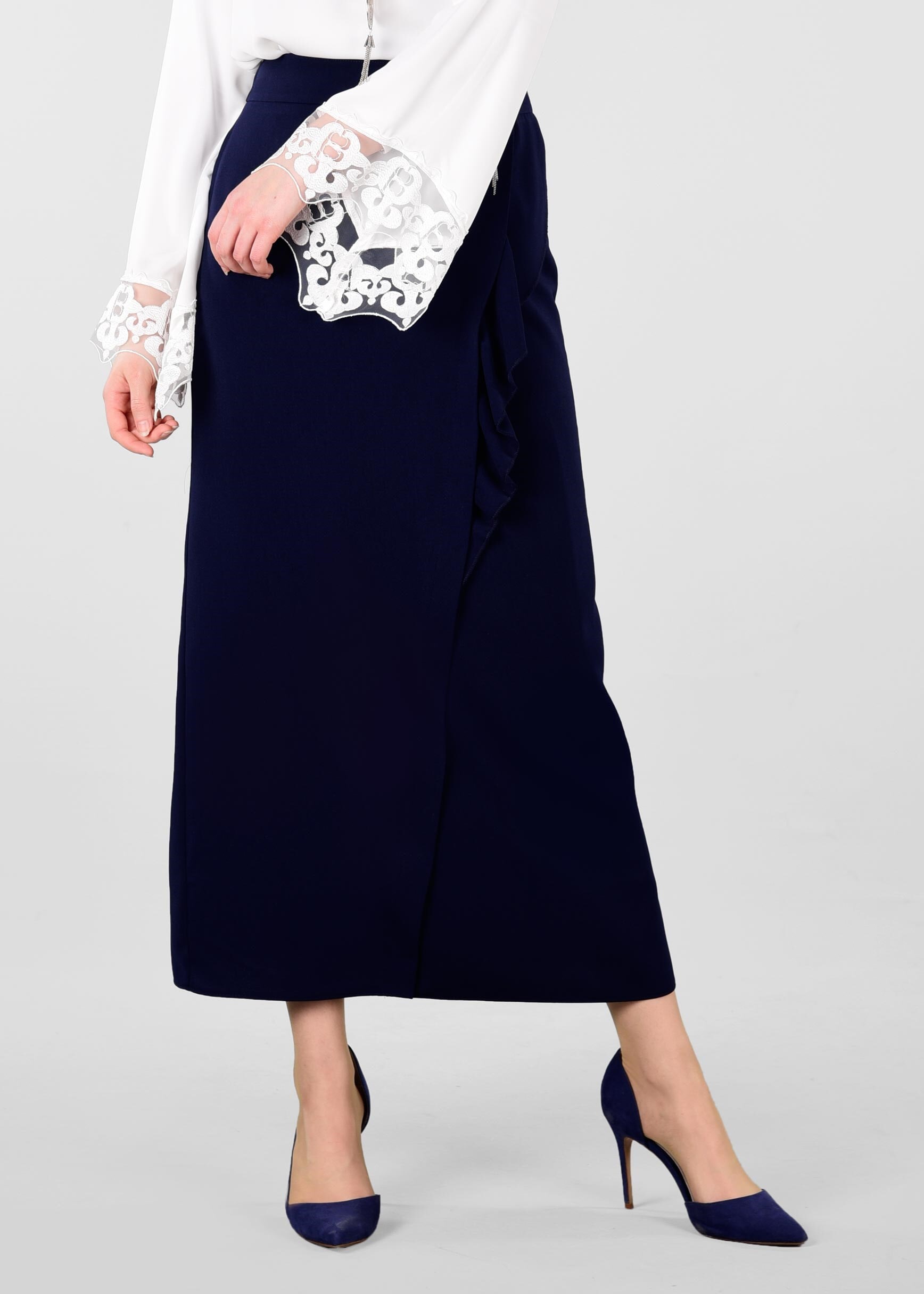 Tesettür giyim LACİVERT ÖN KISMI FIRFIRLI ETEK 6161