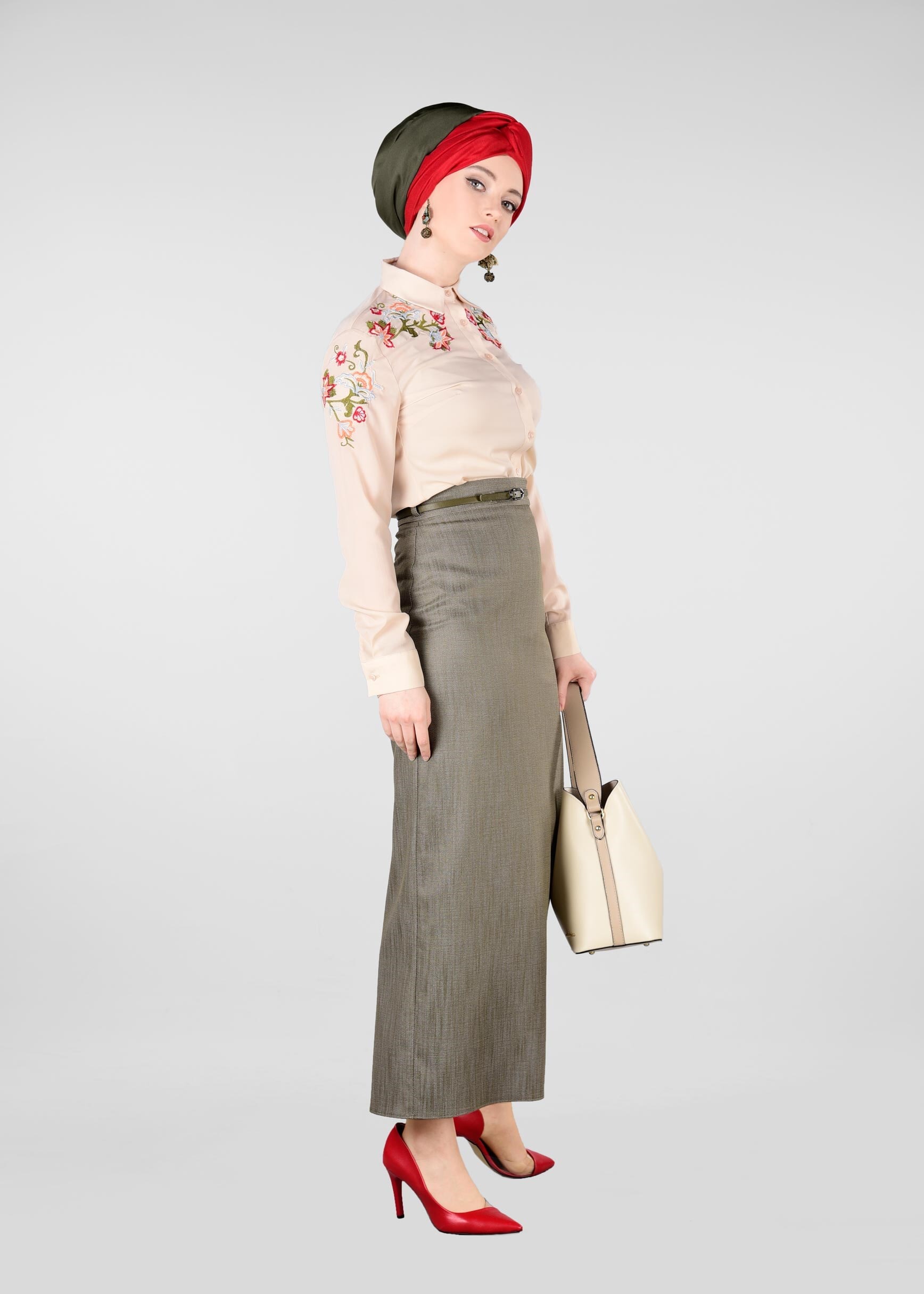 Tesettür giyim HAKİ DESENLİ GİZLİ YIRTMAÇLI ETEK 6166