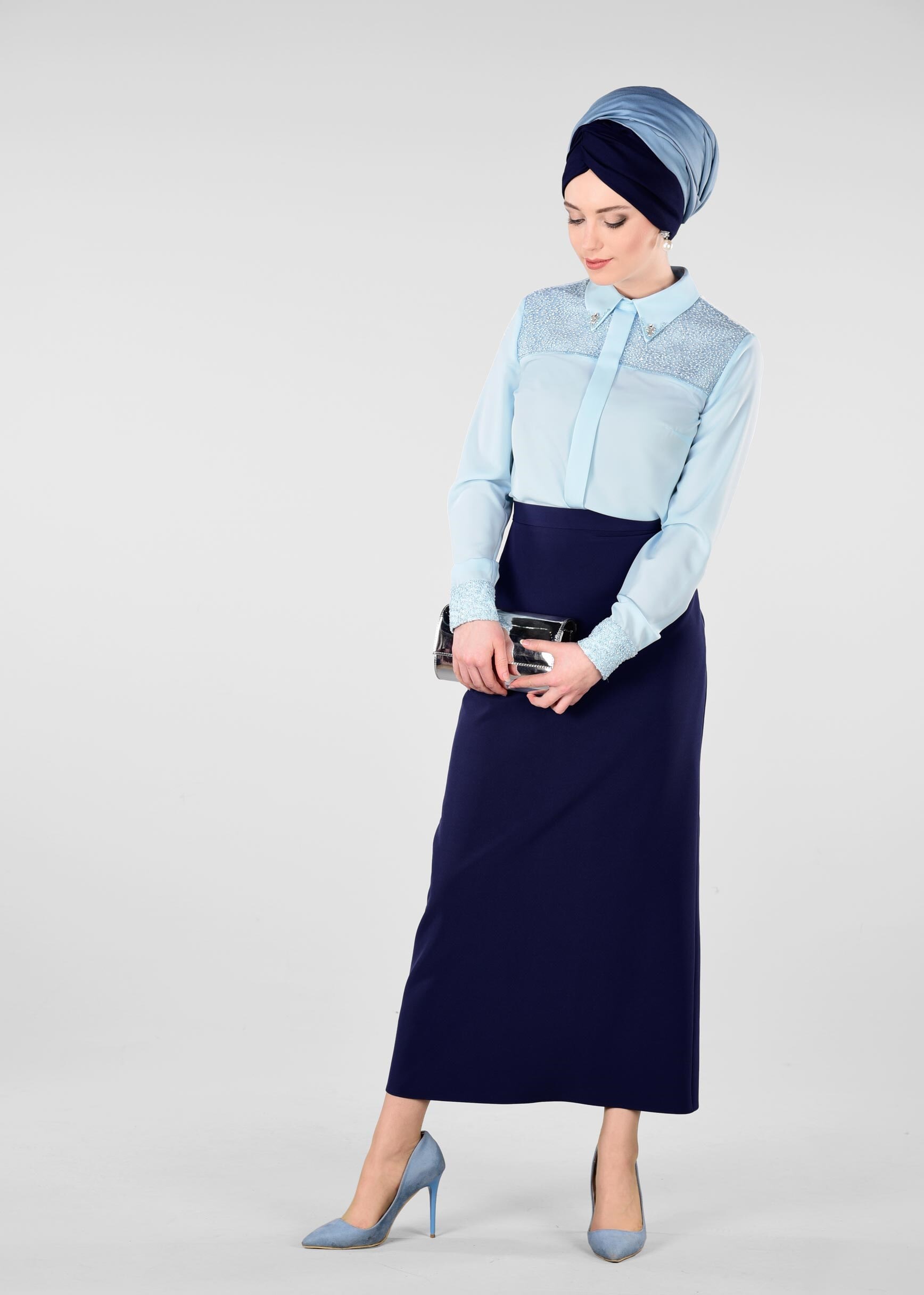 Tesettür giyim LACİVERT GİZLİ YIRTMAÇLI KLASİK KESİM ETEK 6167