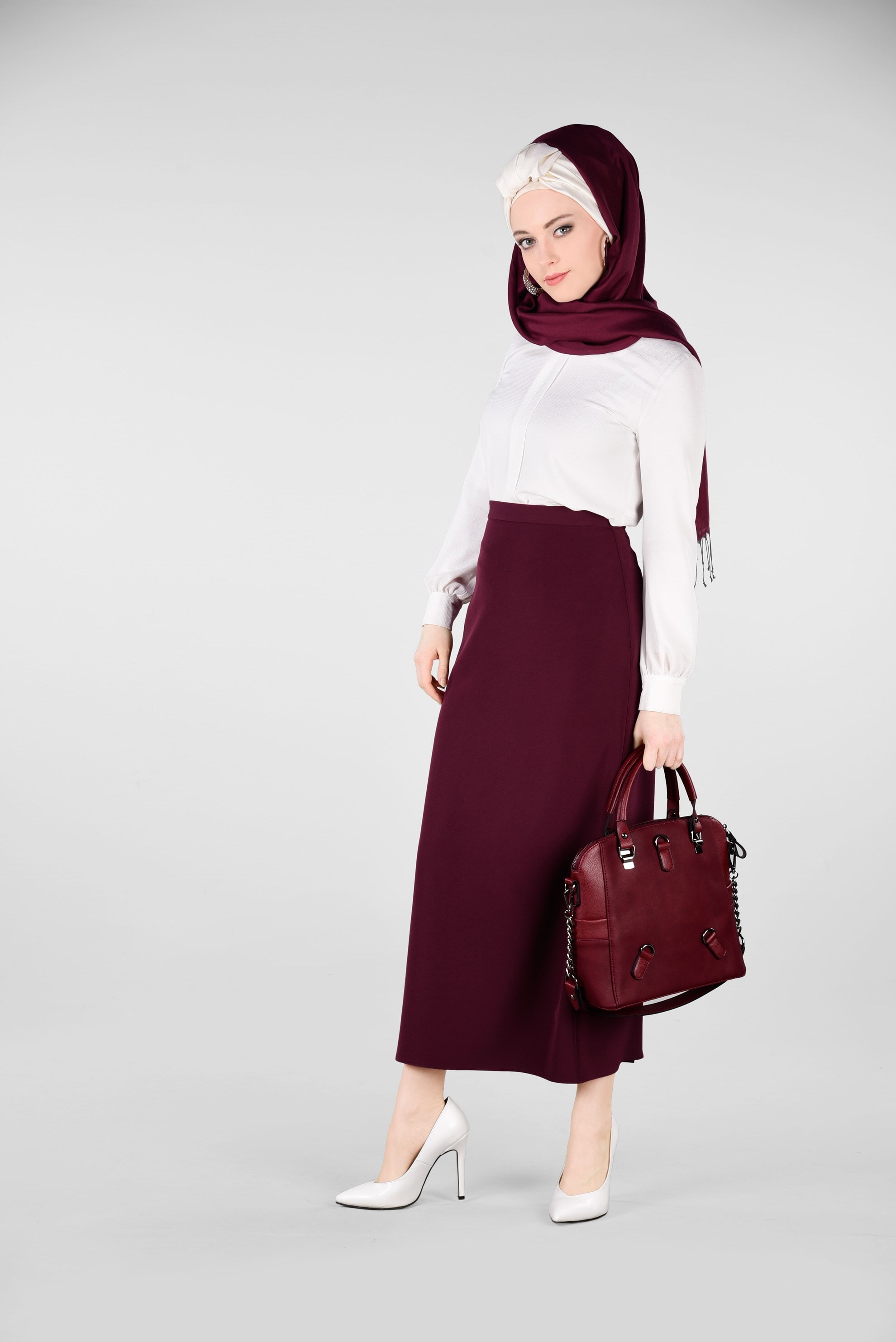 Tesettür giyim BORDO GİZLİ YIRTMAÇLI KLASİK KESİM ETEK 6167