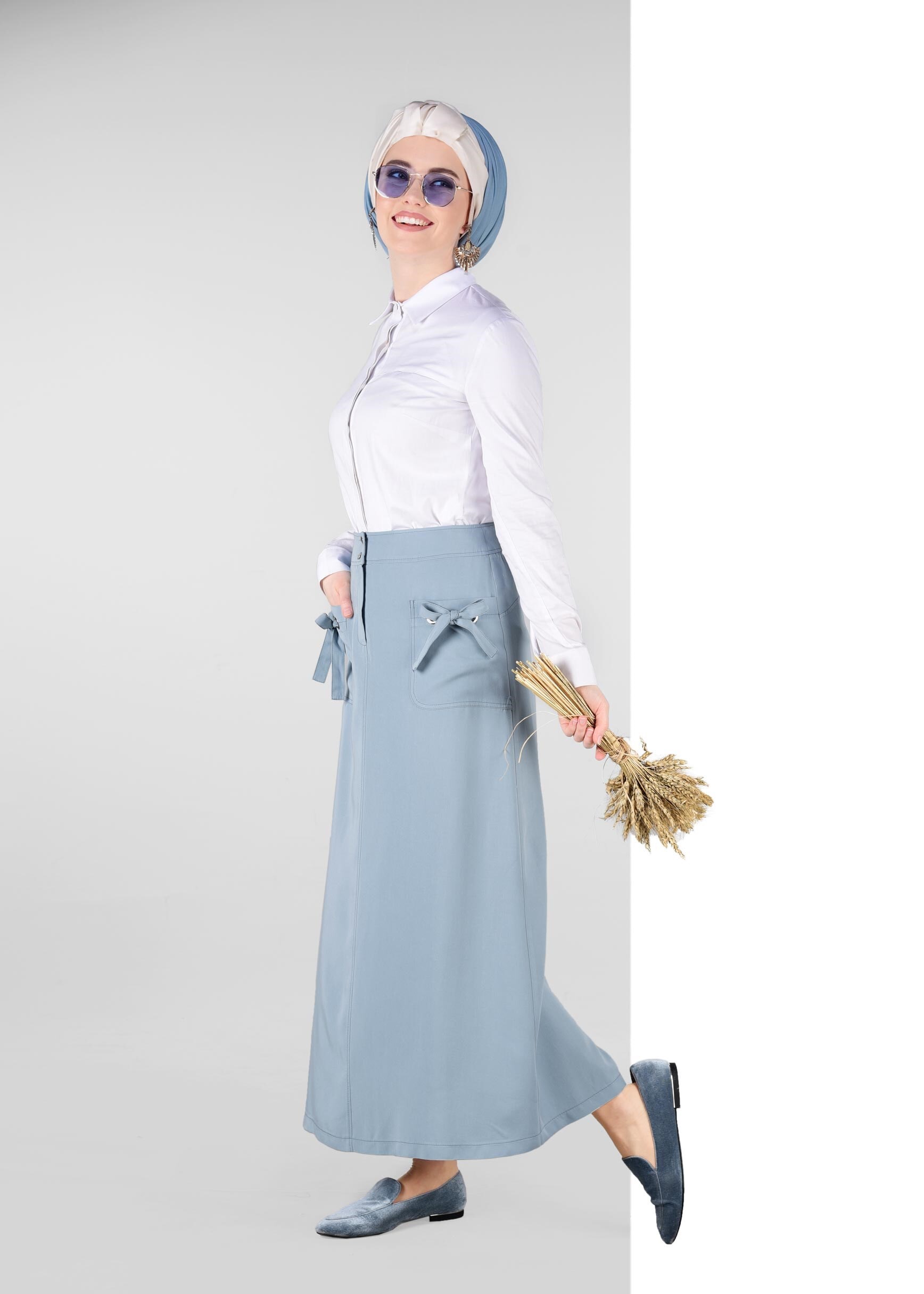 Tesettür giyim MAVİ CEP DETAYLI ETEK 6169