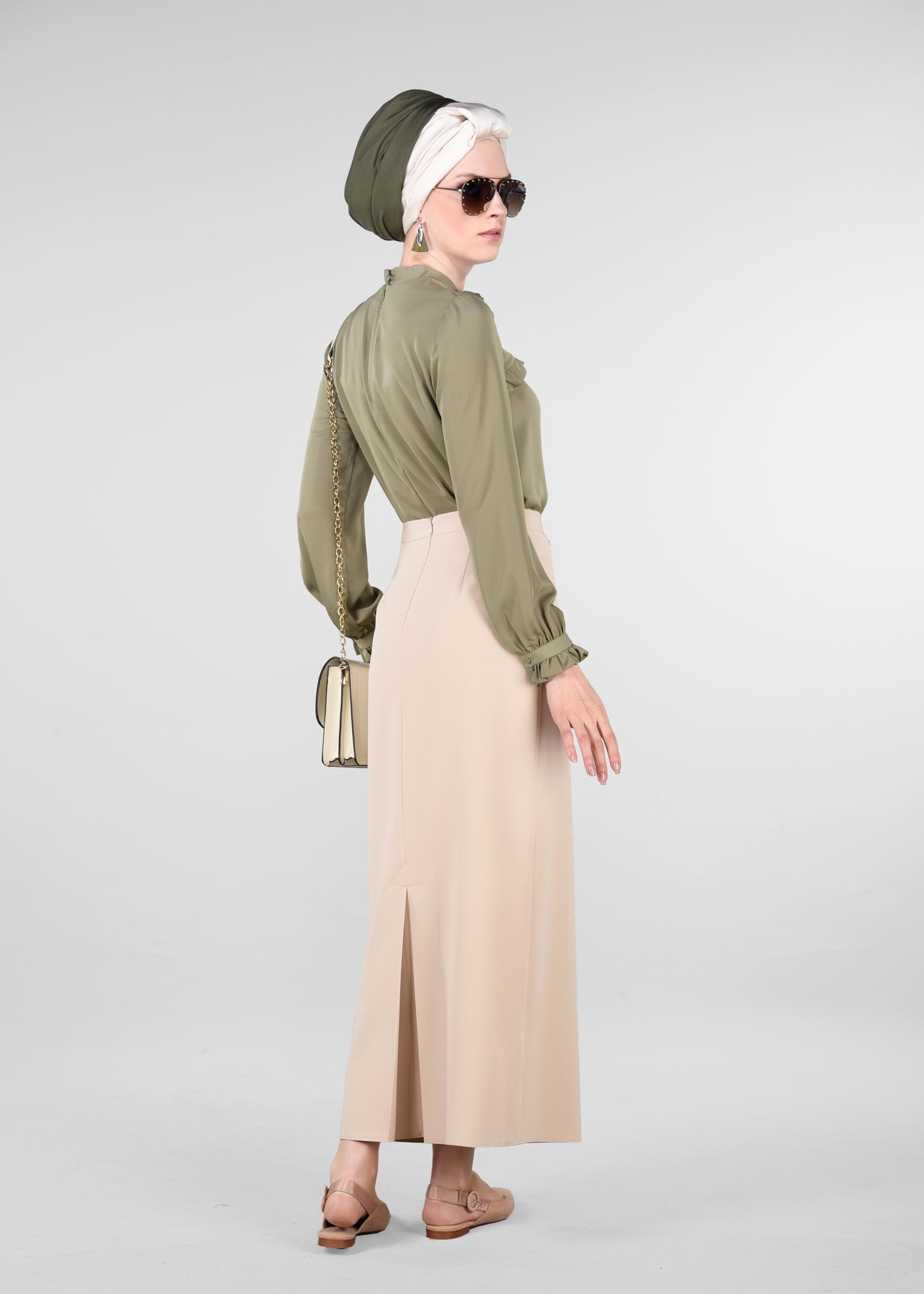 Tesettür giyim BEJ GİZLİ YIRTMAÇLI ETEK 6172