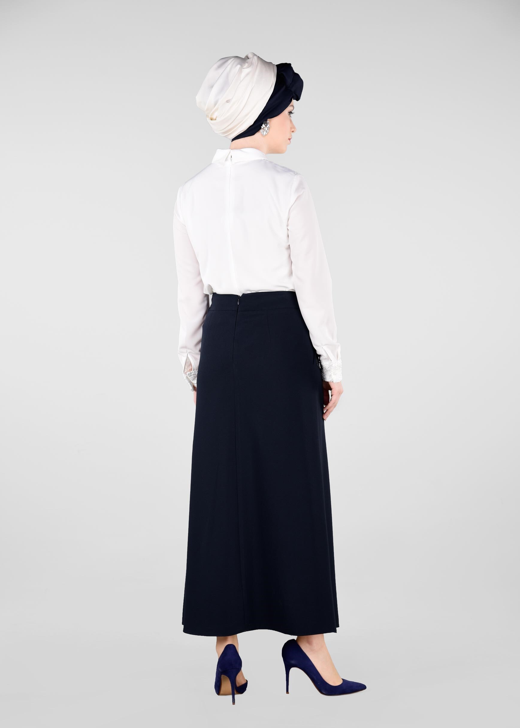 Tesettür giyim LACİVERT NAKIŞ DETAYLI ETEK 6176