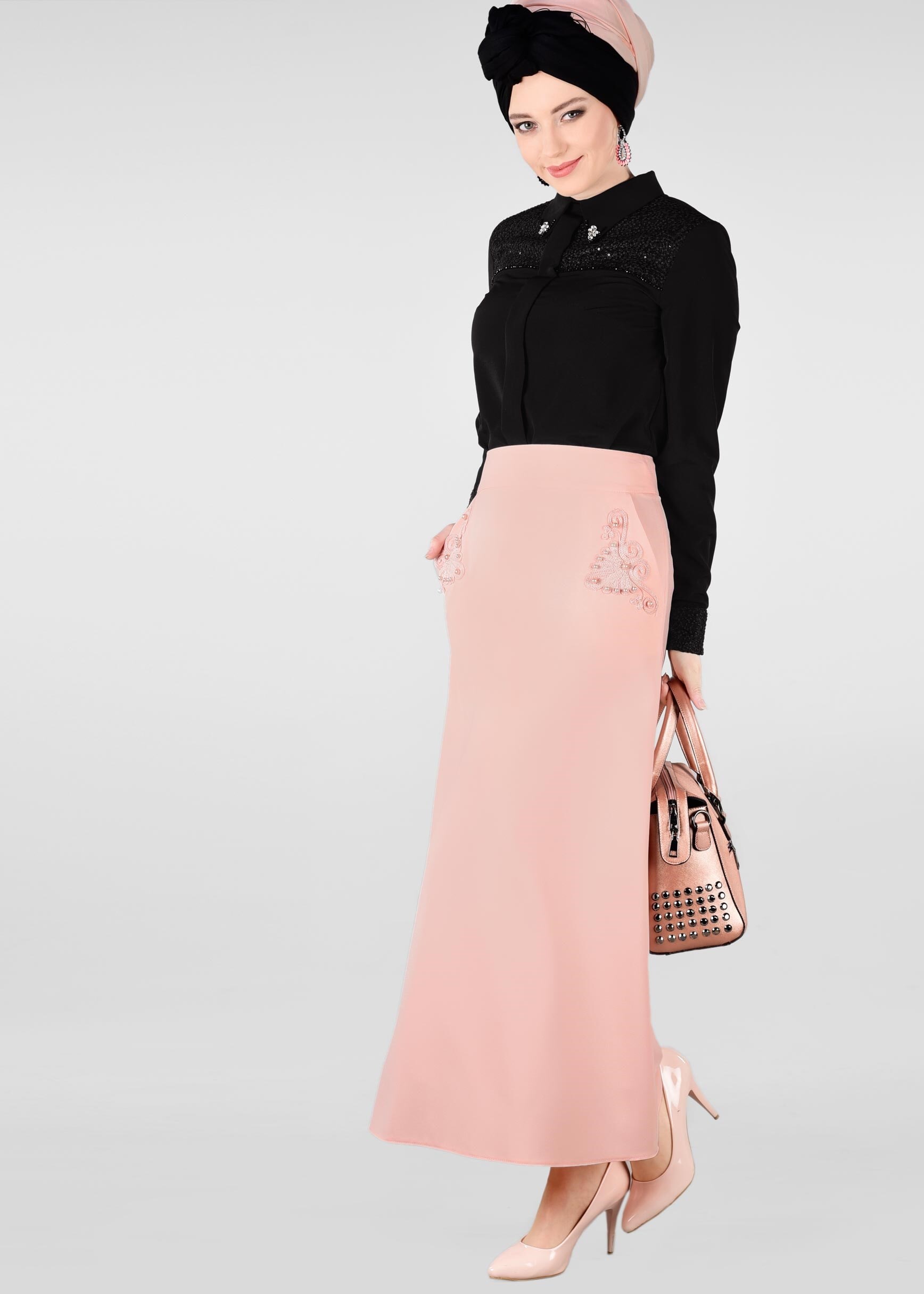 Tesettür giyim PEMBE NAKIŞ DETAYLI ETEK 6176