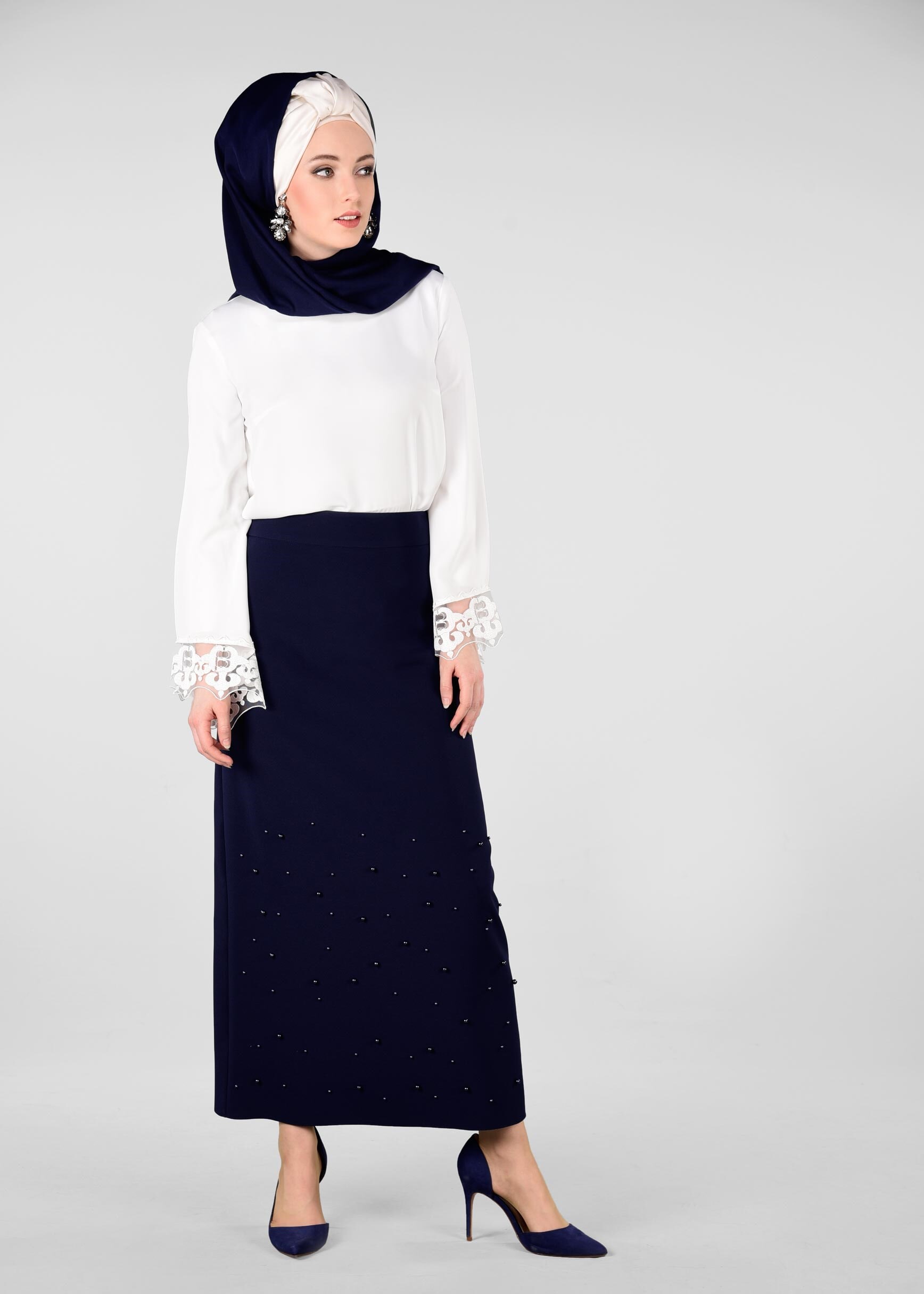 Tesettür giyim LACİVERT İNCİLİ GİZLİ YIRTMAÇLI ETEK 6178