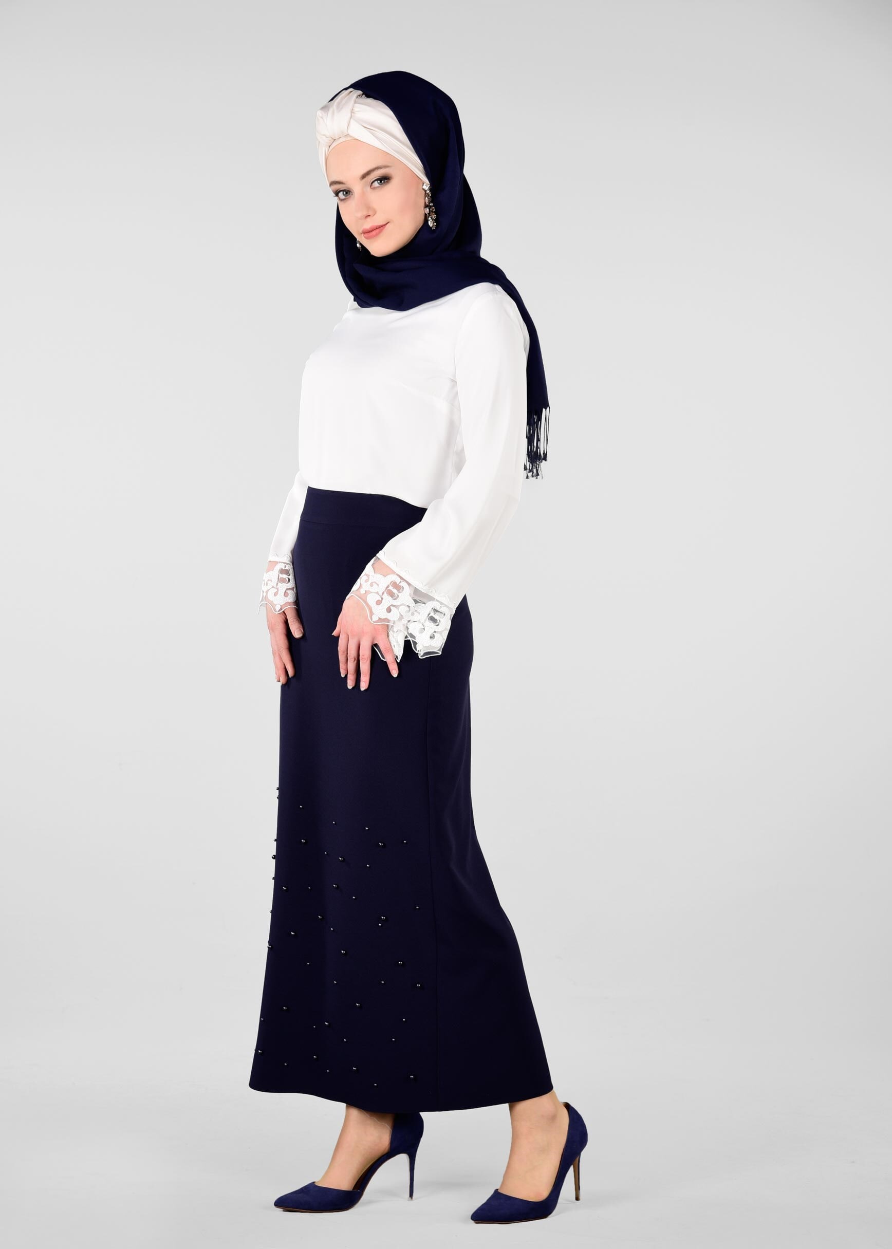 Tesettür giyim LACİVERT İNCİLİ GİZLİ YIRTMAÇLI ETEK 6178