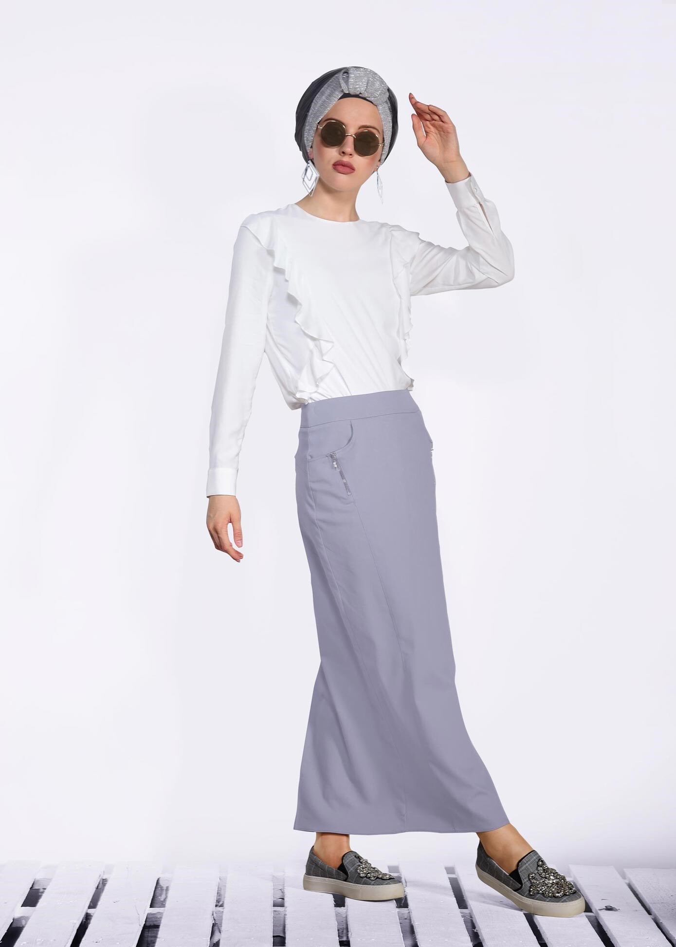 Tesettür giyim GRİ FERMUAR DETAYLI ETEK 6179