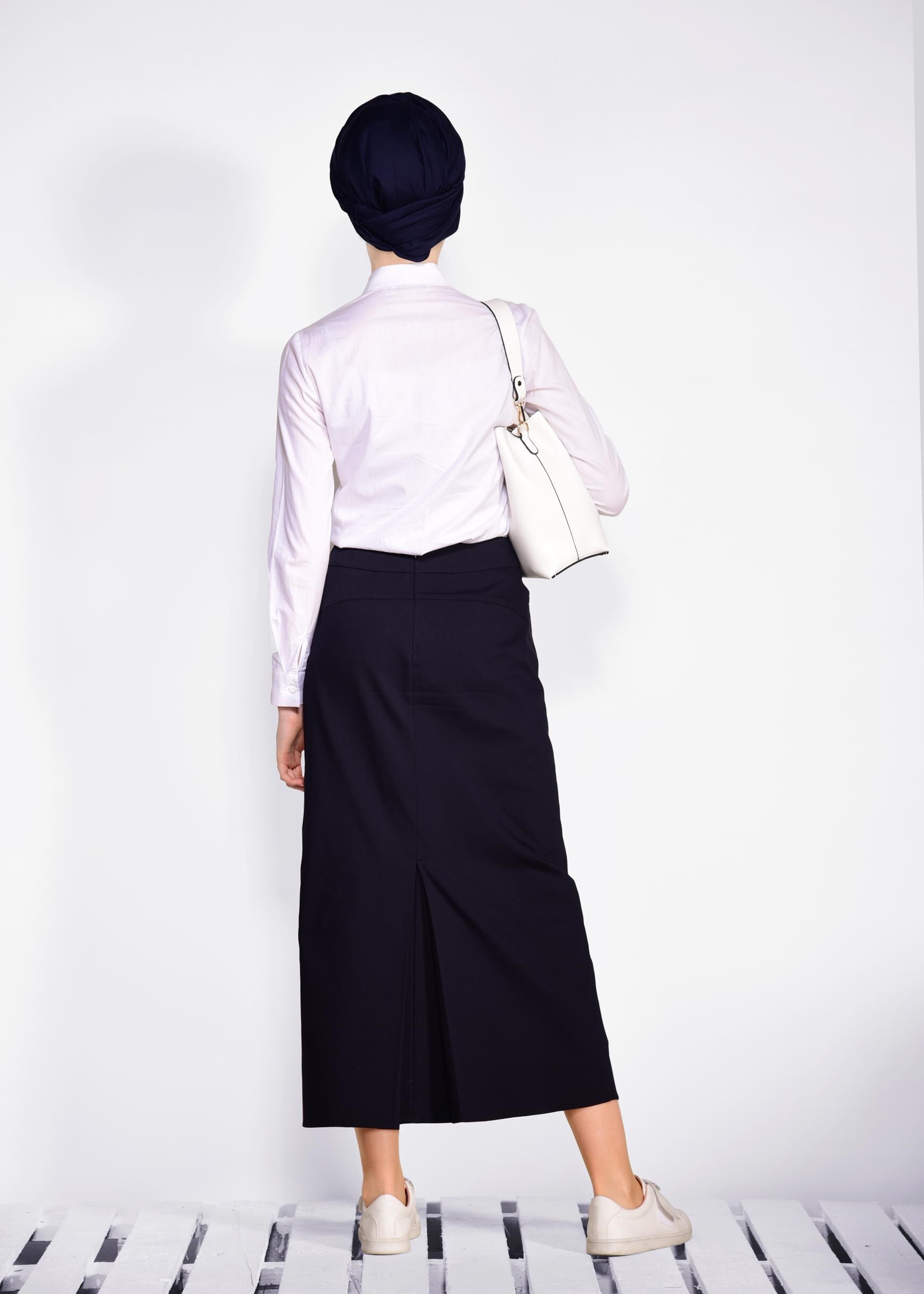 Tesettür giyim LACİVERT FERMUAR DETAYLI ETEK 6179