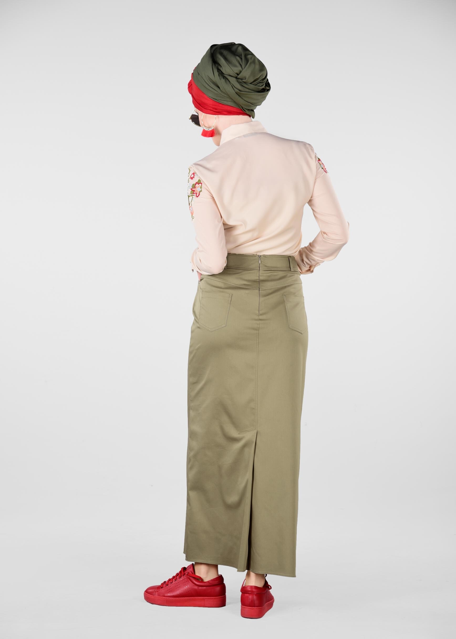 Tesettür giyim HAKİ GİZLİ YIRTMAÇLI DÜZ ETEK 6181