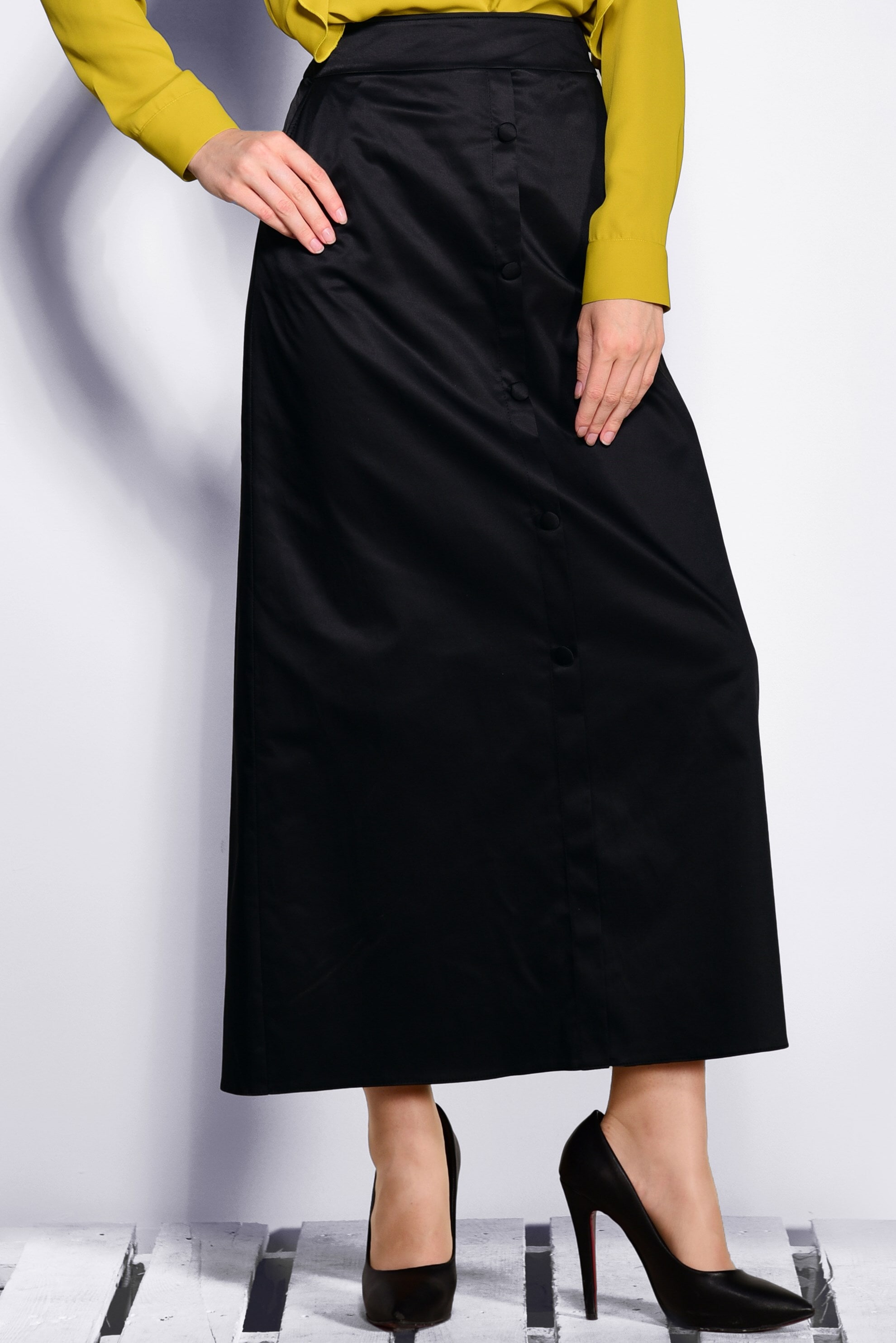 Tesettür giyim SİYAH DÜĞME DETAYLI ETEK 6182