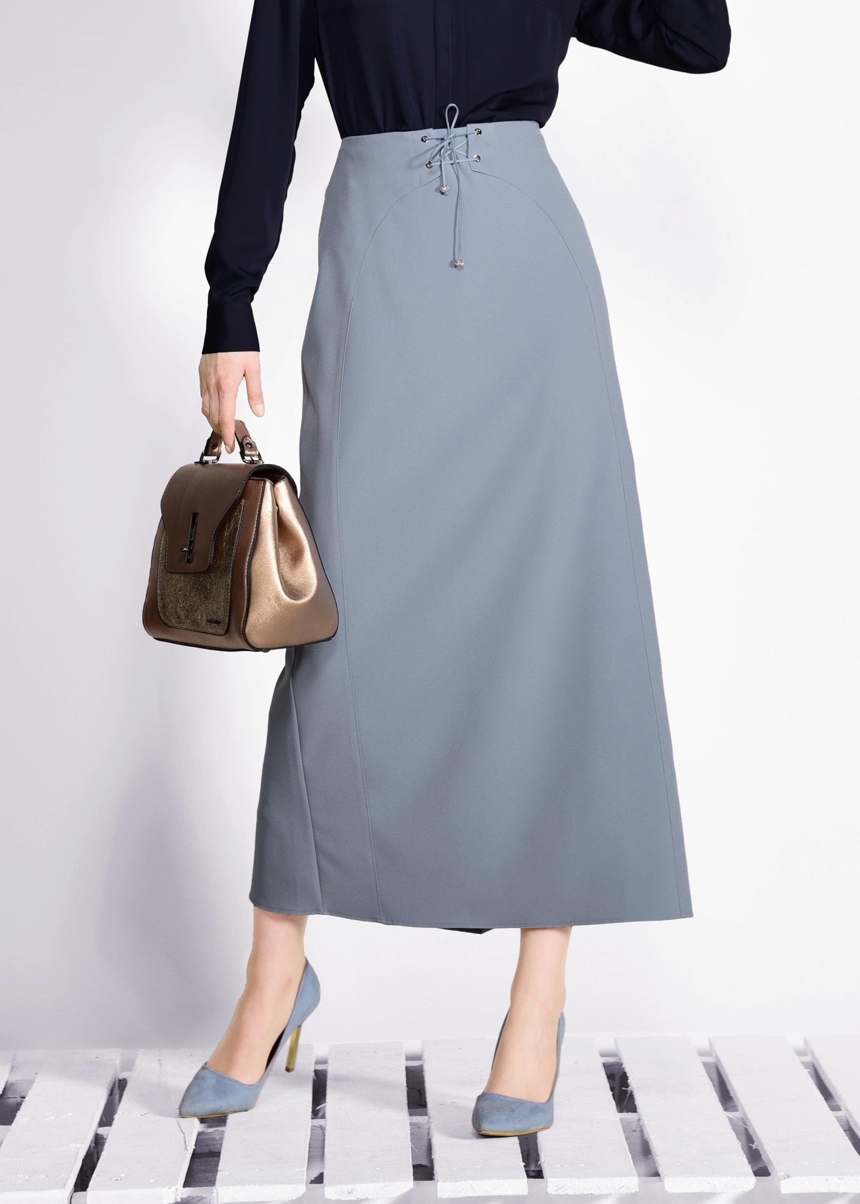 Tesettür giyim MAVİ BAĞCIK DETAYLI GİZLİ YIRTMAÇLI ETEK 6188