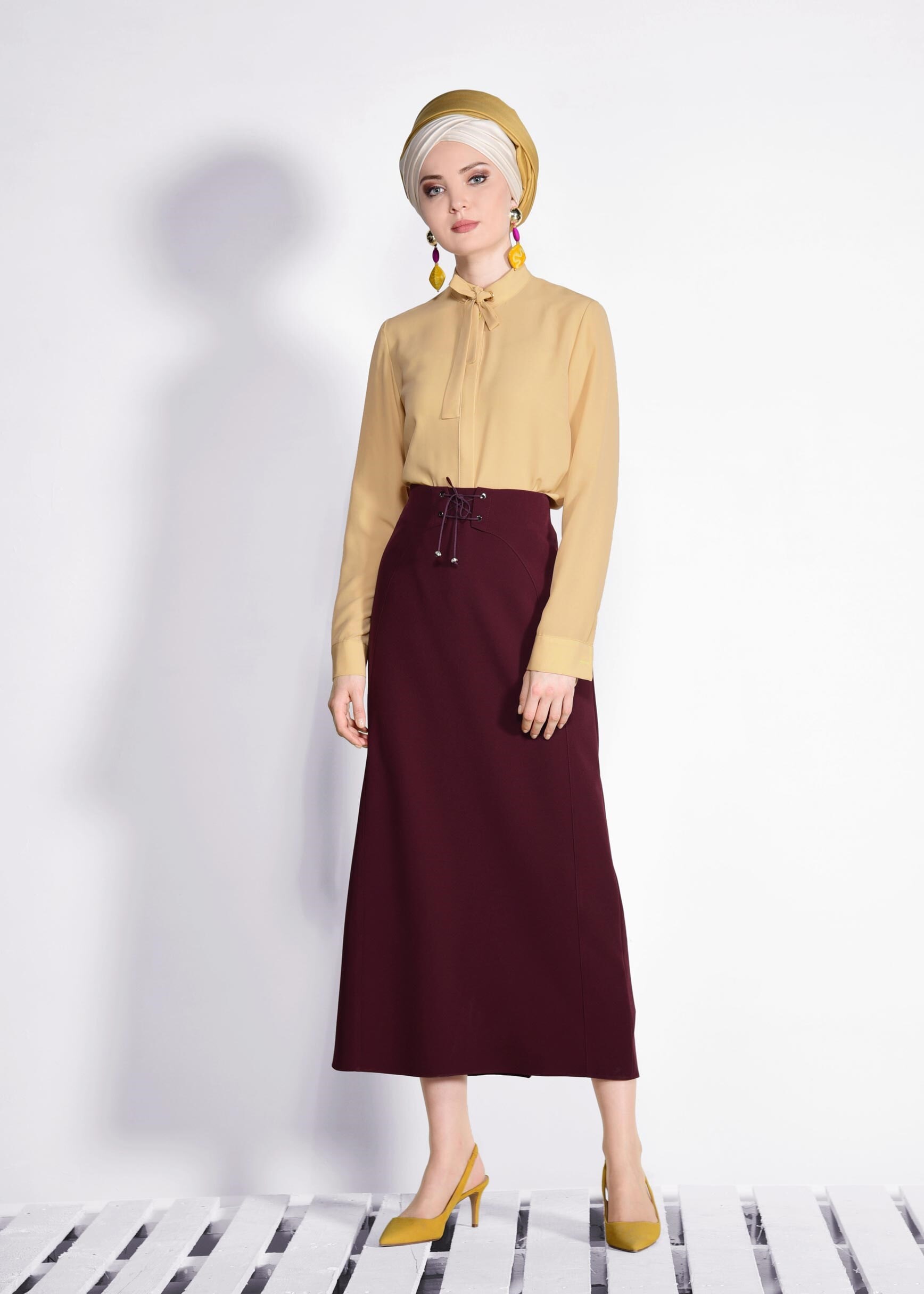 Tesettür giyim BORDO BAĞCIK DETAYLI GİZLİ YIRTMAÇLI ETEK 6188