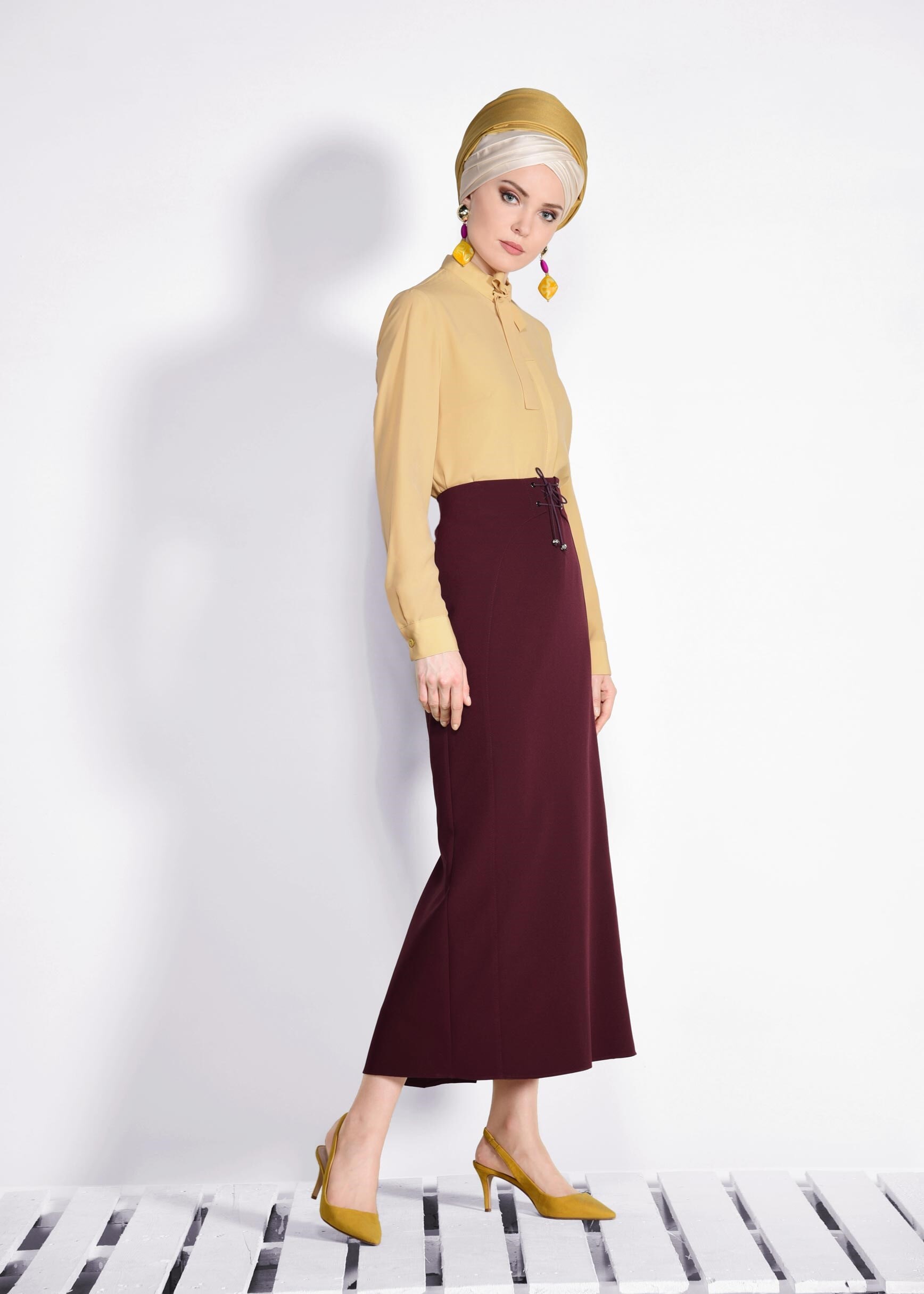 Tesettür giyim BORDO BAĞCIK DETAYLI GİZLİ YIRTMAÇLI ETEK 6188
