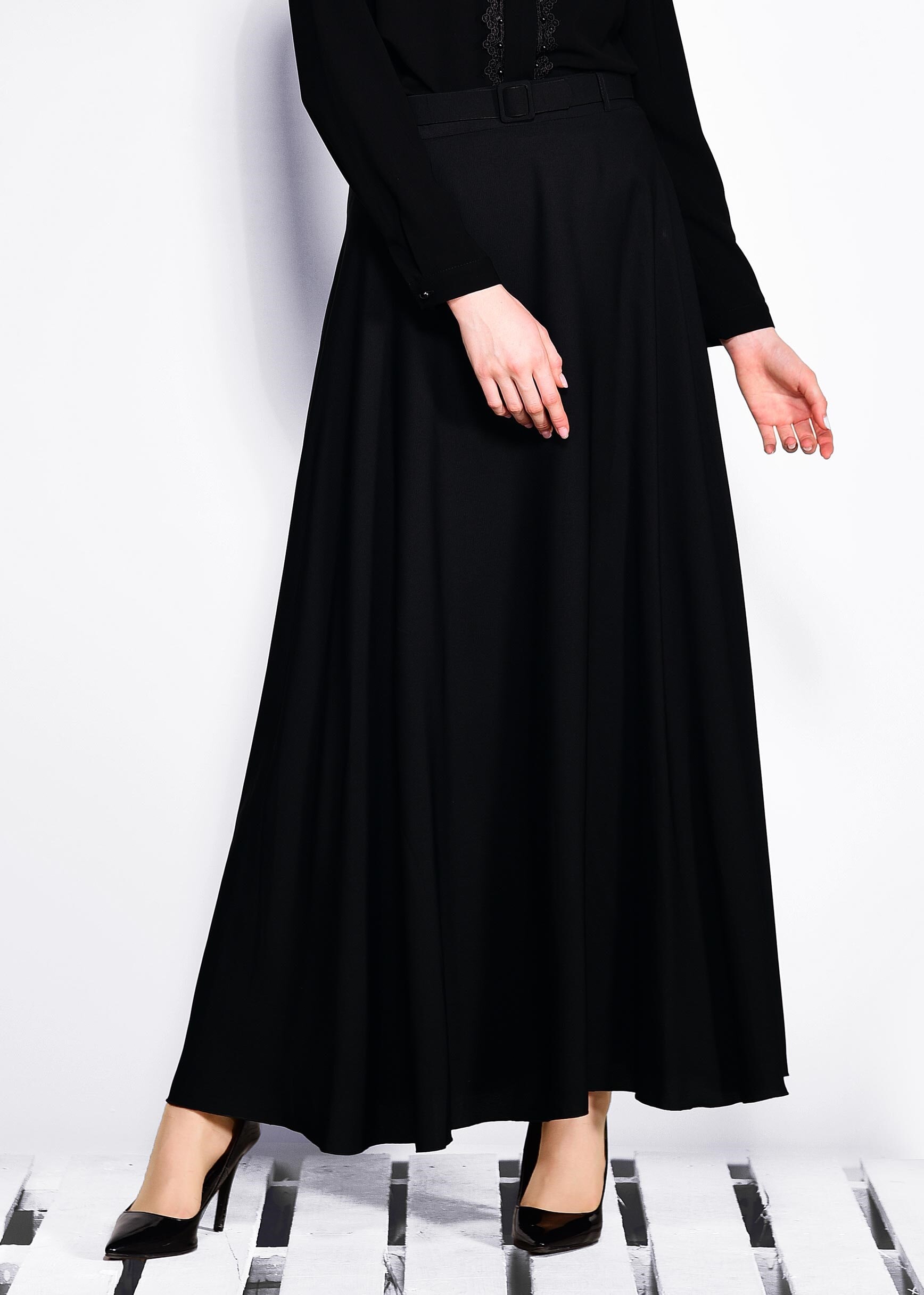 Tesettür giyim SİYAH BEL KISMI KEMERLİ ETEK 6197