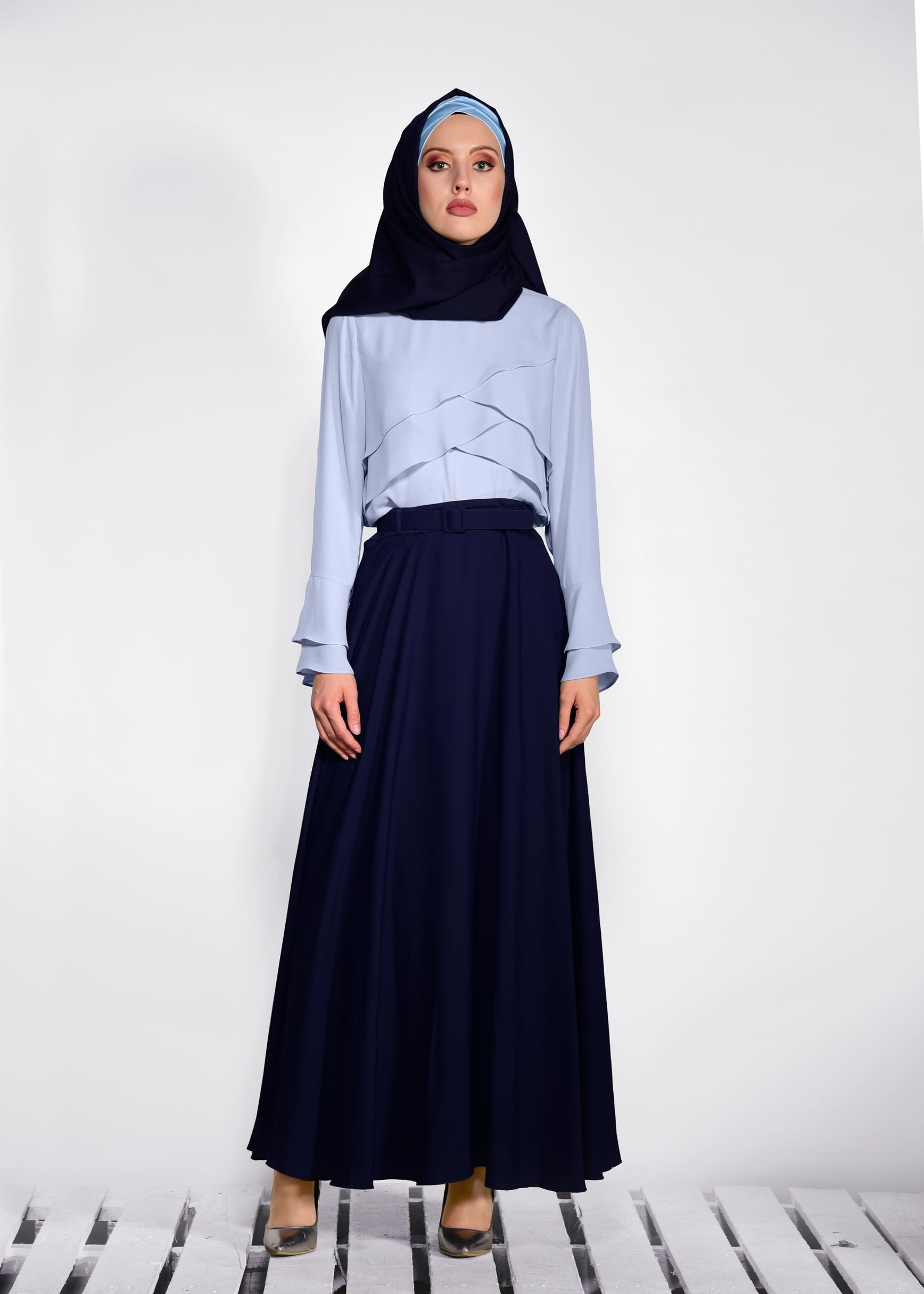 Tesettür giyim LACİVERT BEL KISMI KEMERLİ ETEK 6197