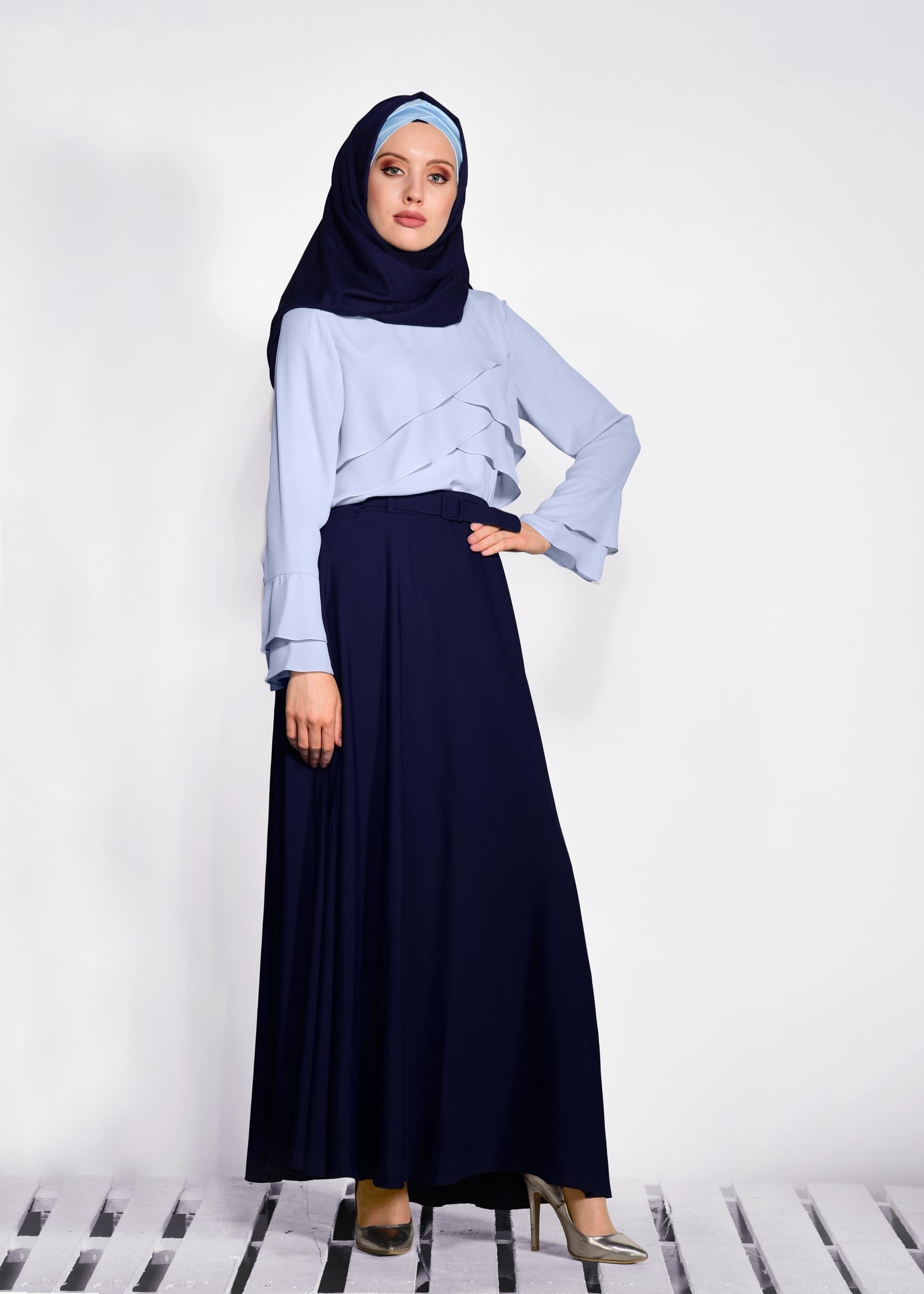 Tesettür giyim LACİVERT BEL KISMI KEMERLİ ETEK 6197