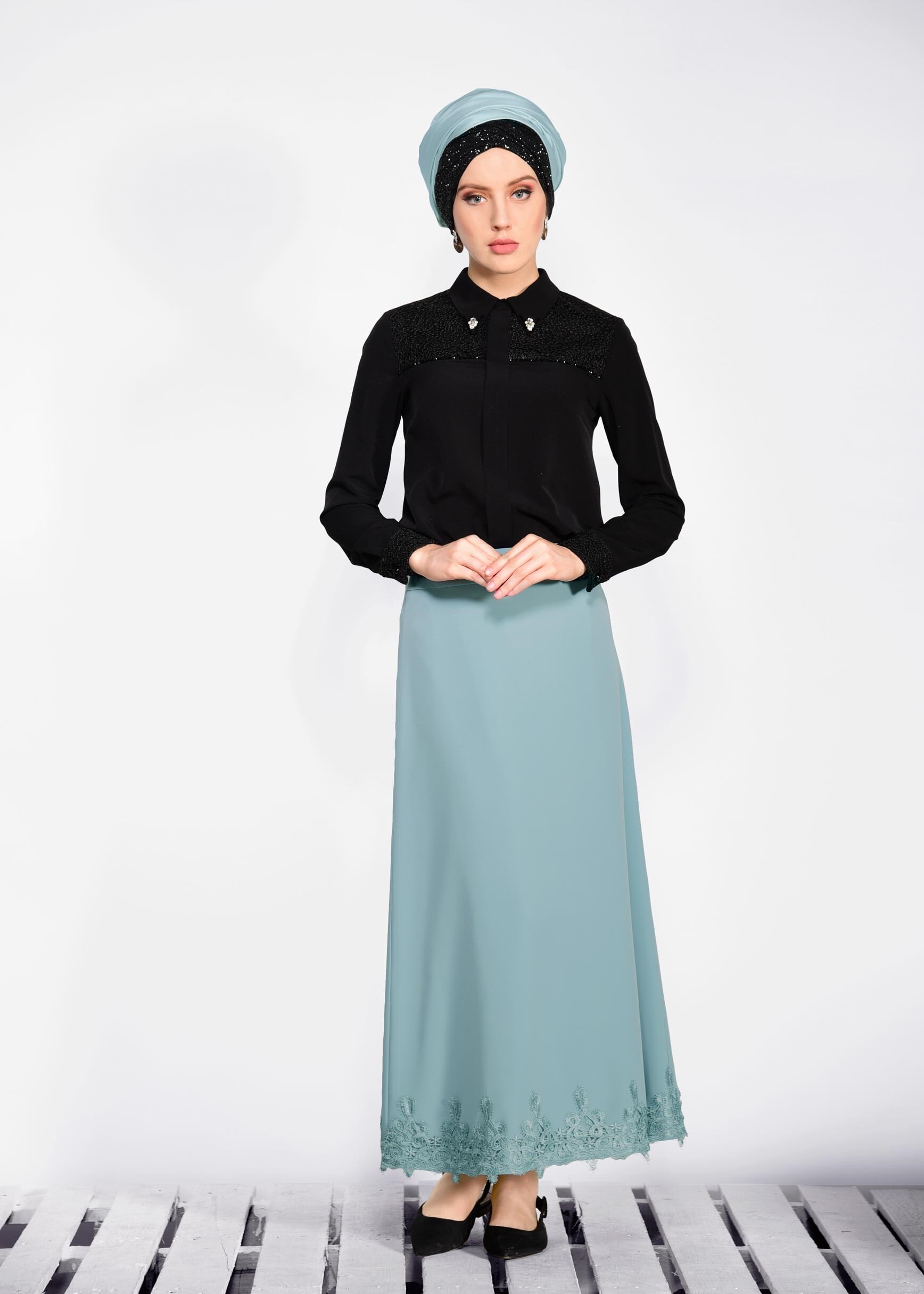 Tesettür giyim YEŞİL ETEK UCU DANTELLİ ETEK 6201