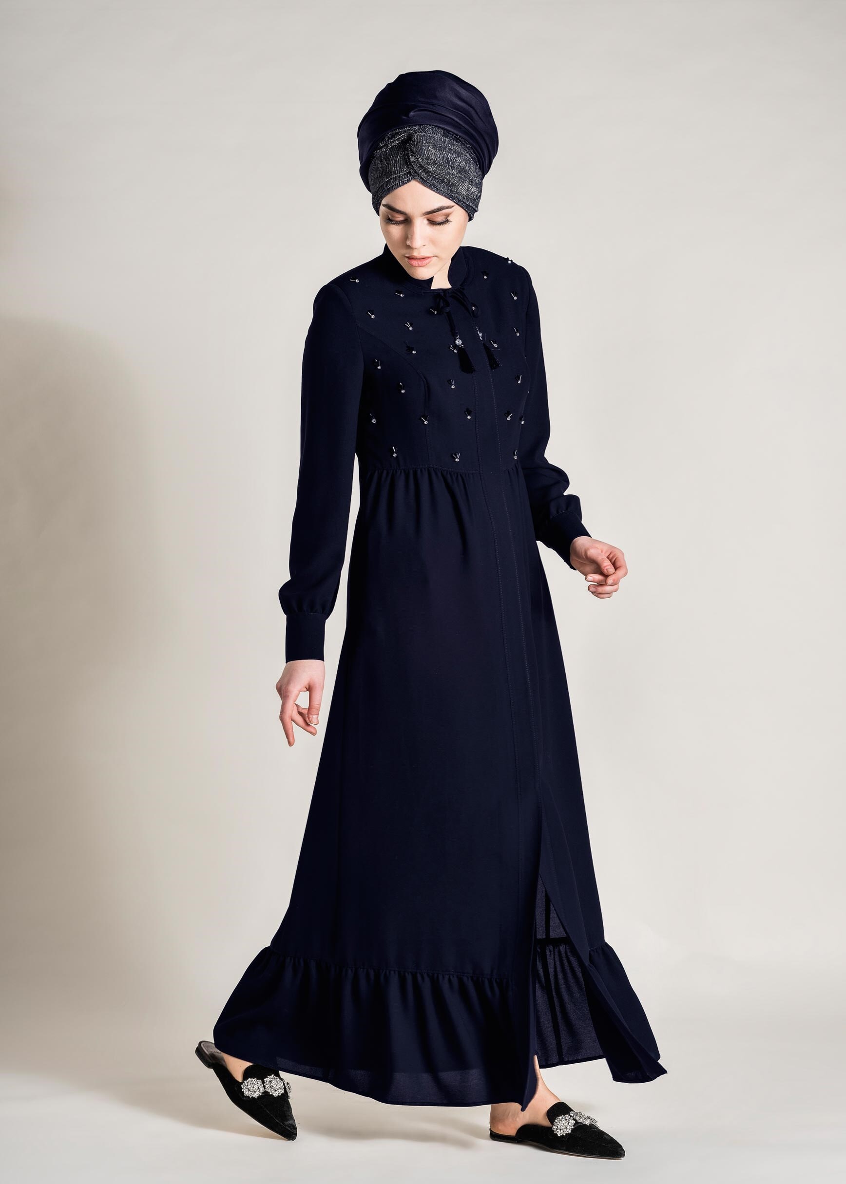 Tesettür giyim LACİVERT TAŞLI FERACE 8262 
