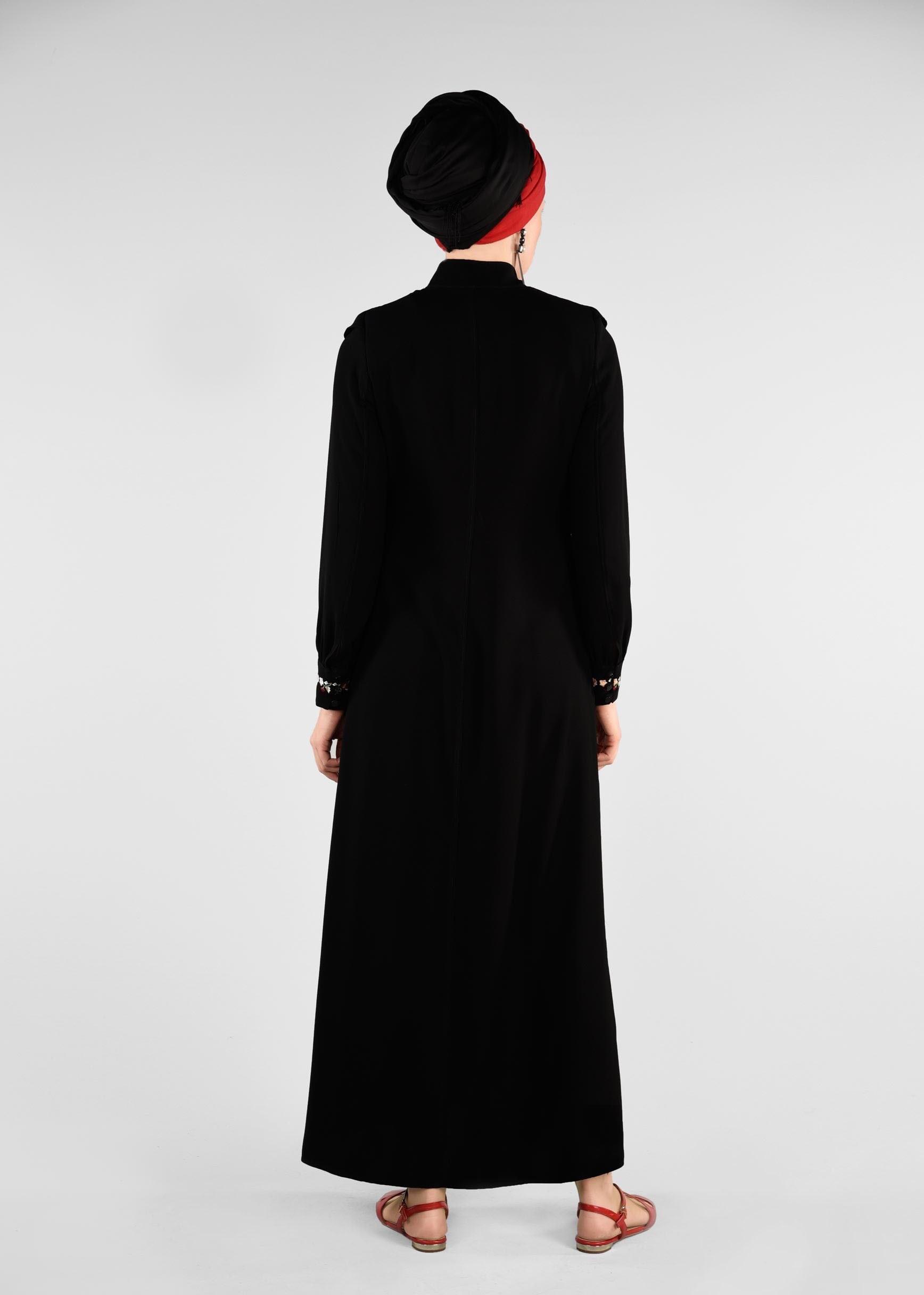 Tesettür giyim SİYAH 8263 ESMA 6331 FERACE 38/46 TEK40