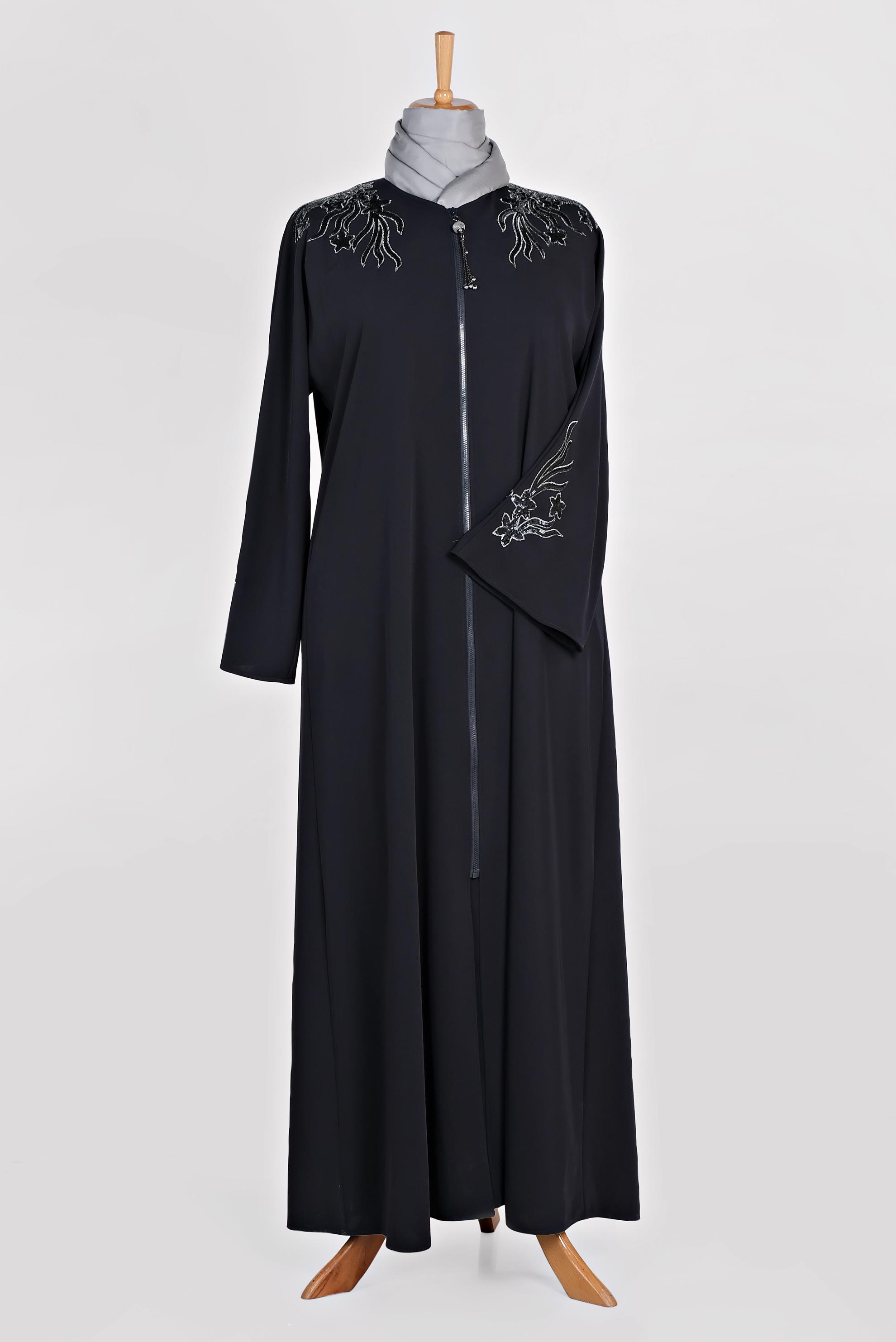 Tesettür giyim LACİVERT KOLLARI OMUZLAR PUL İŞLEMELİ FERACE 8279