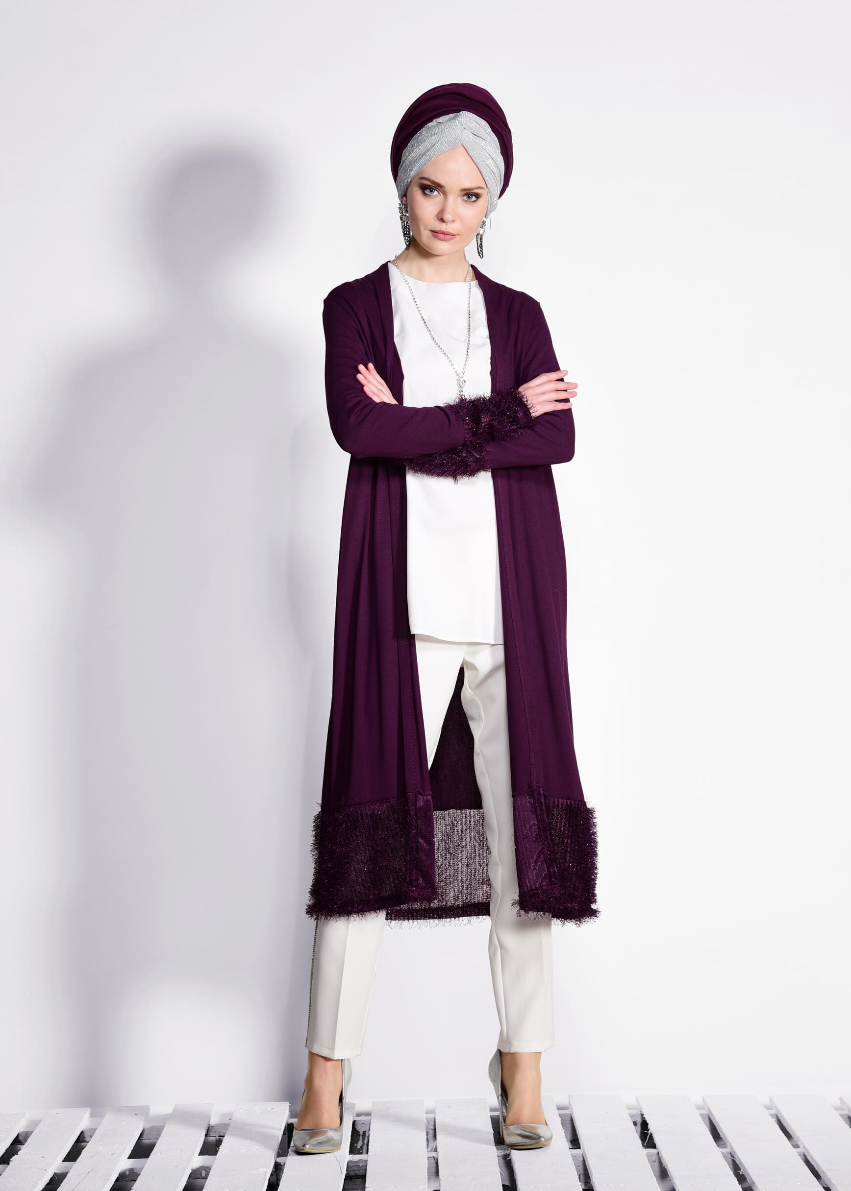 Tesettür giyim MOR ETEK UCU SAÇAKLI HIRKA 4123