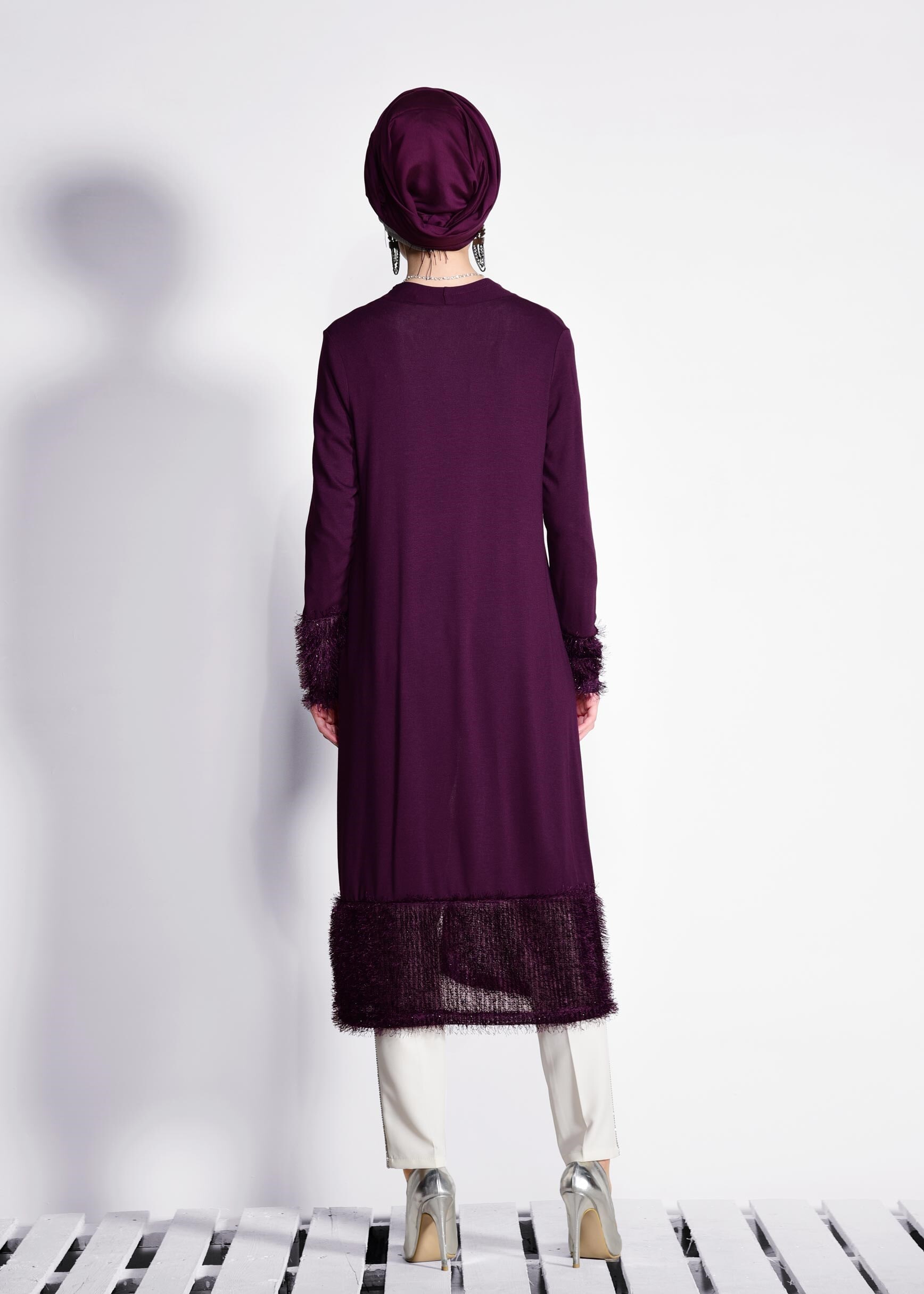 Tesettür giyim MOR ETEK UCU SAÇAKLI HIRKA 4123